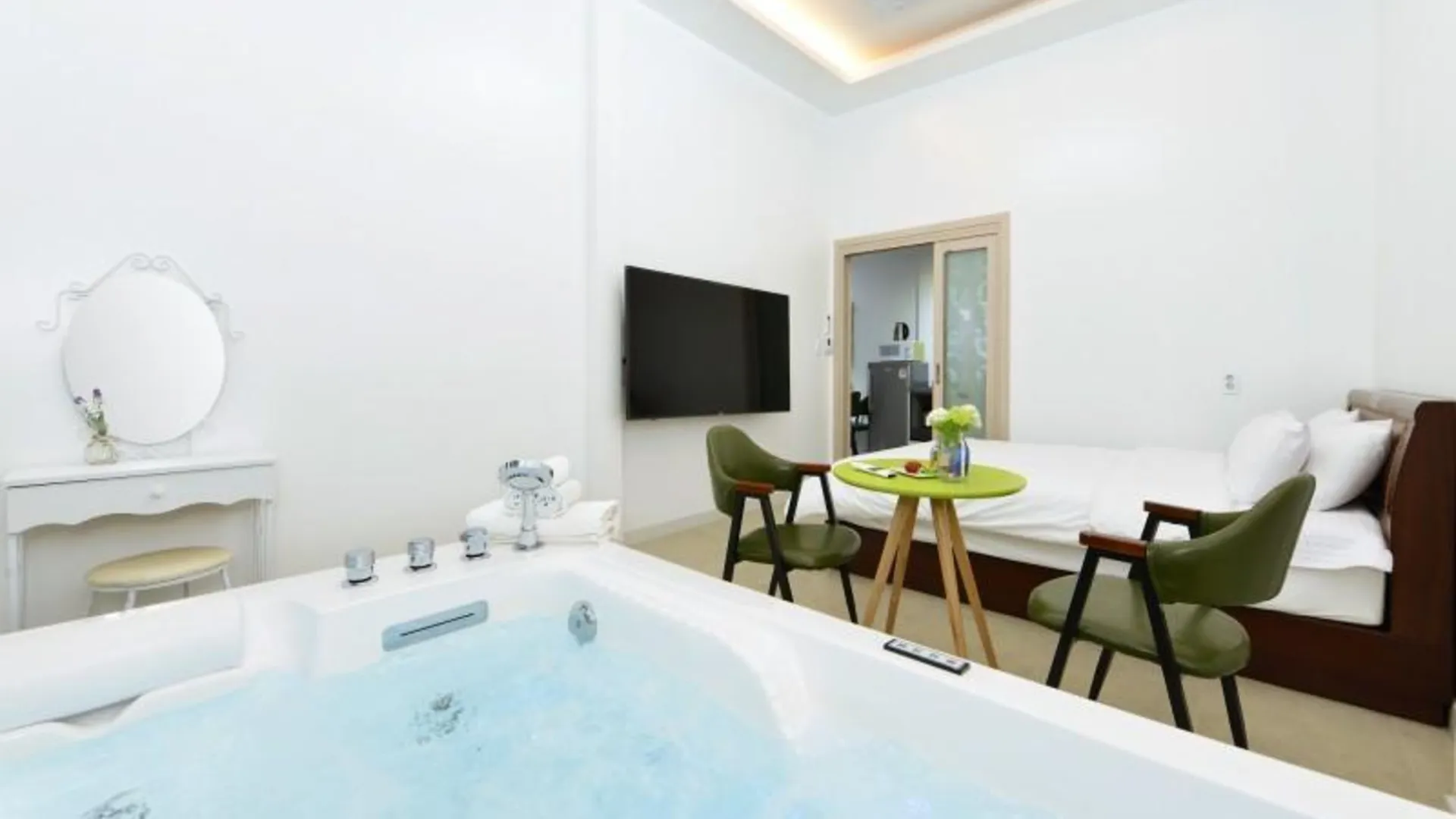 가평 가평 메이드펜션 2성급 게스트하우스 레스토랑