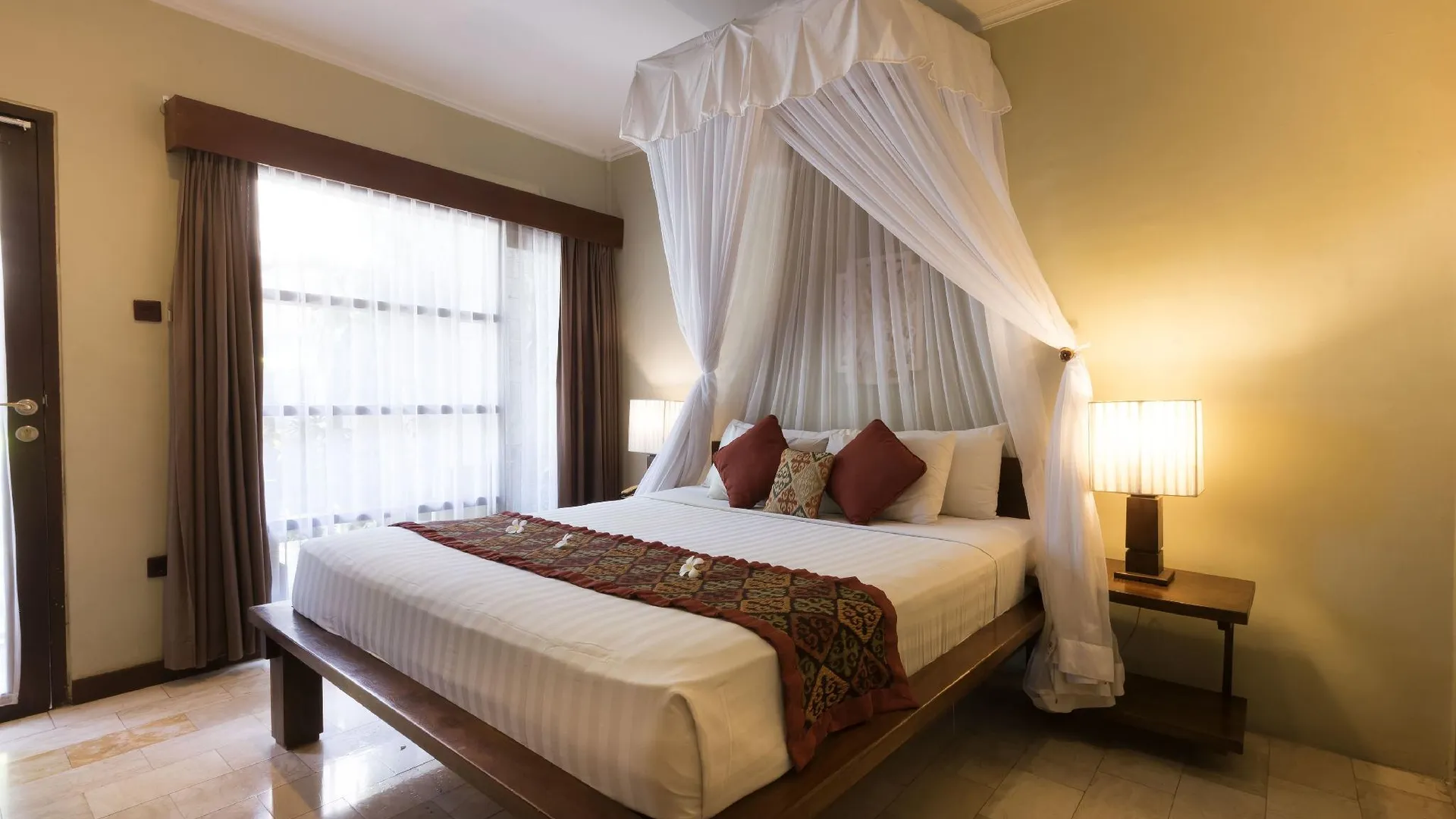 발리 빌라 푸리 아유 3성급 호텔 스위트룸