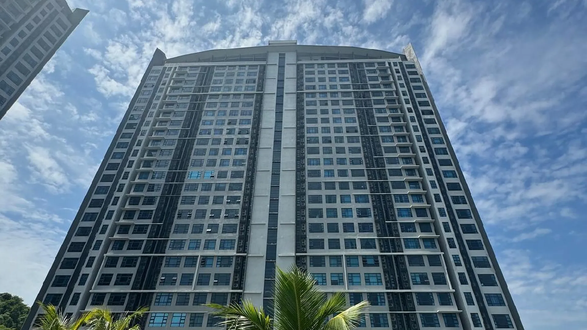 코타키나발루 시티 센터의 아파트먼트 (705m², 침실 2개, 프라이빗 욕실 2개) 4성급 싱글룸 레스토랑