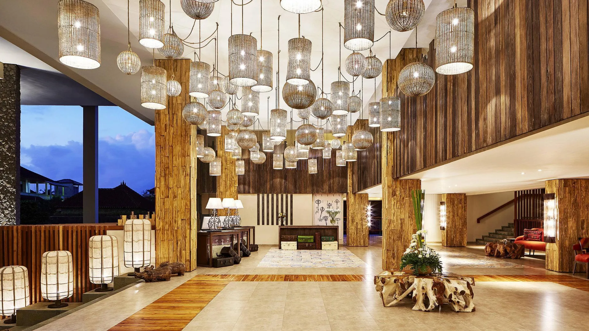 발리 포 포인츠 바이 쉐라톤 발리, 쿠타 4성급 호텔 로비