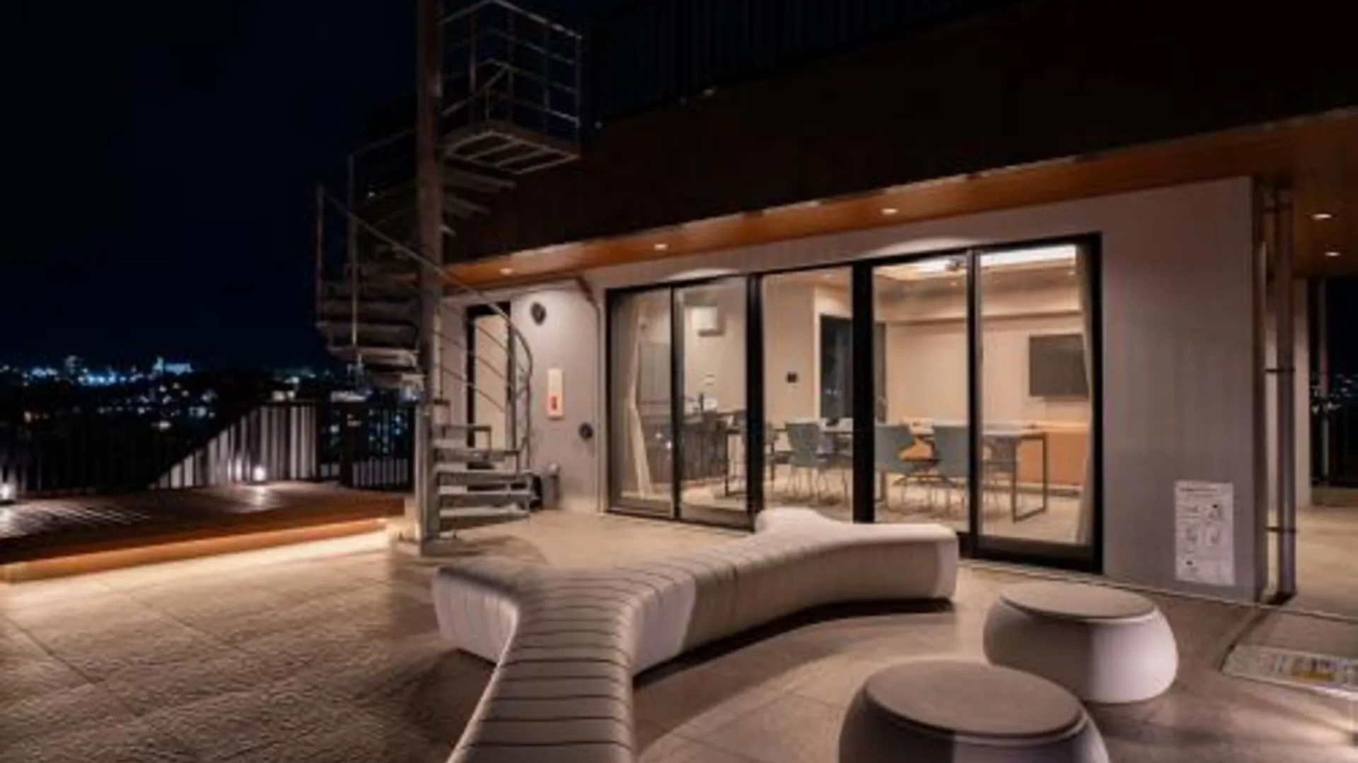 오키나와 본섬 ユナイテッドリゾート北谷オーシャンフロント 5성급 싱글룸 로비