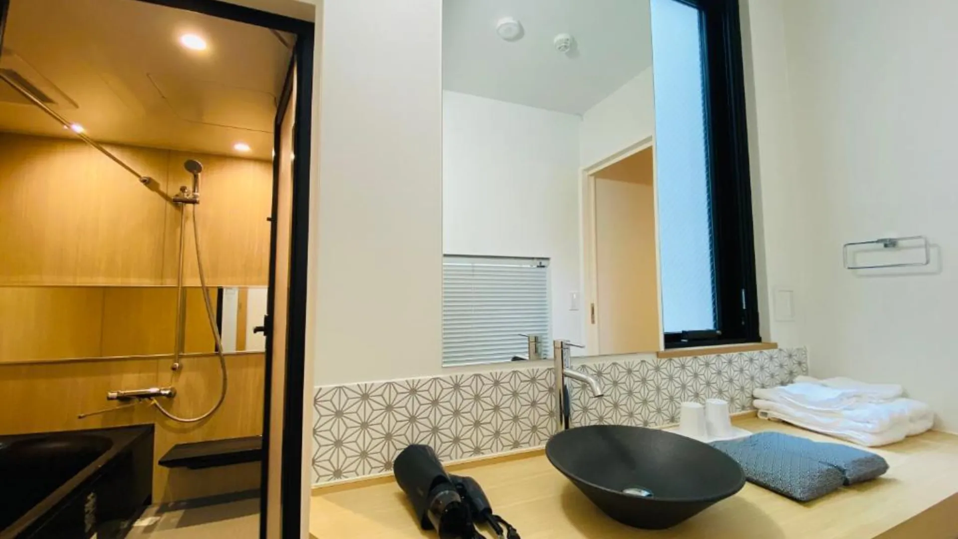 교토 호텔 지지 호리카와 고조 3성급 호텔 스위트룸