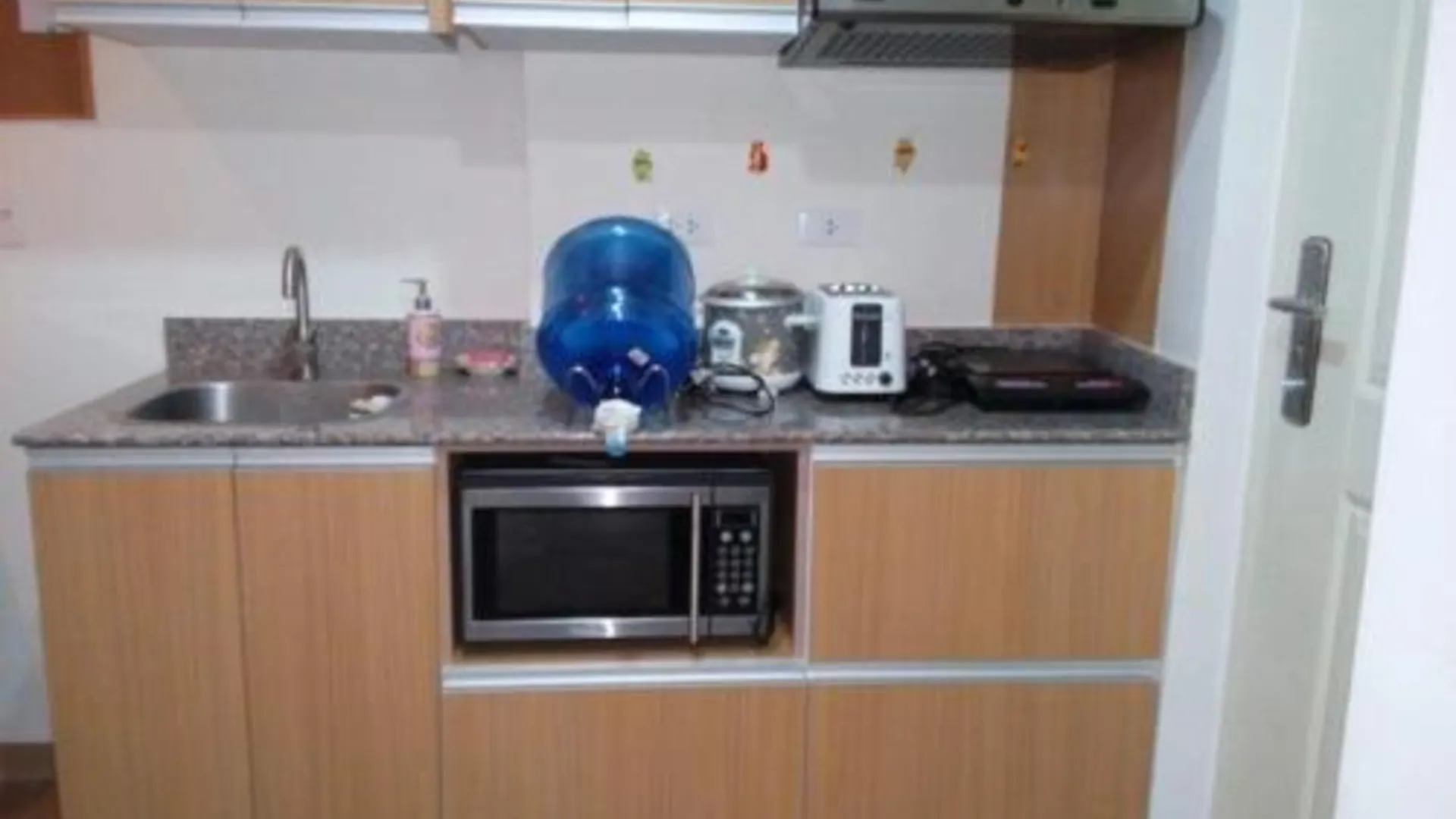 세부 Anya and Carl's Comfy 4성급 싱글룸 레스토랑