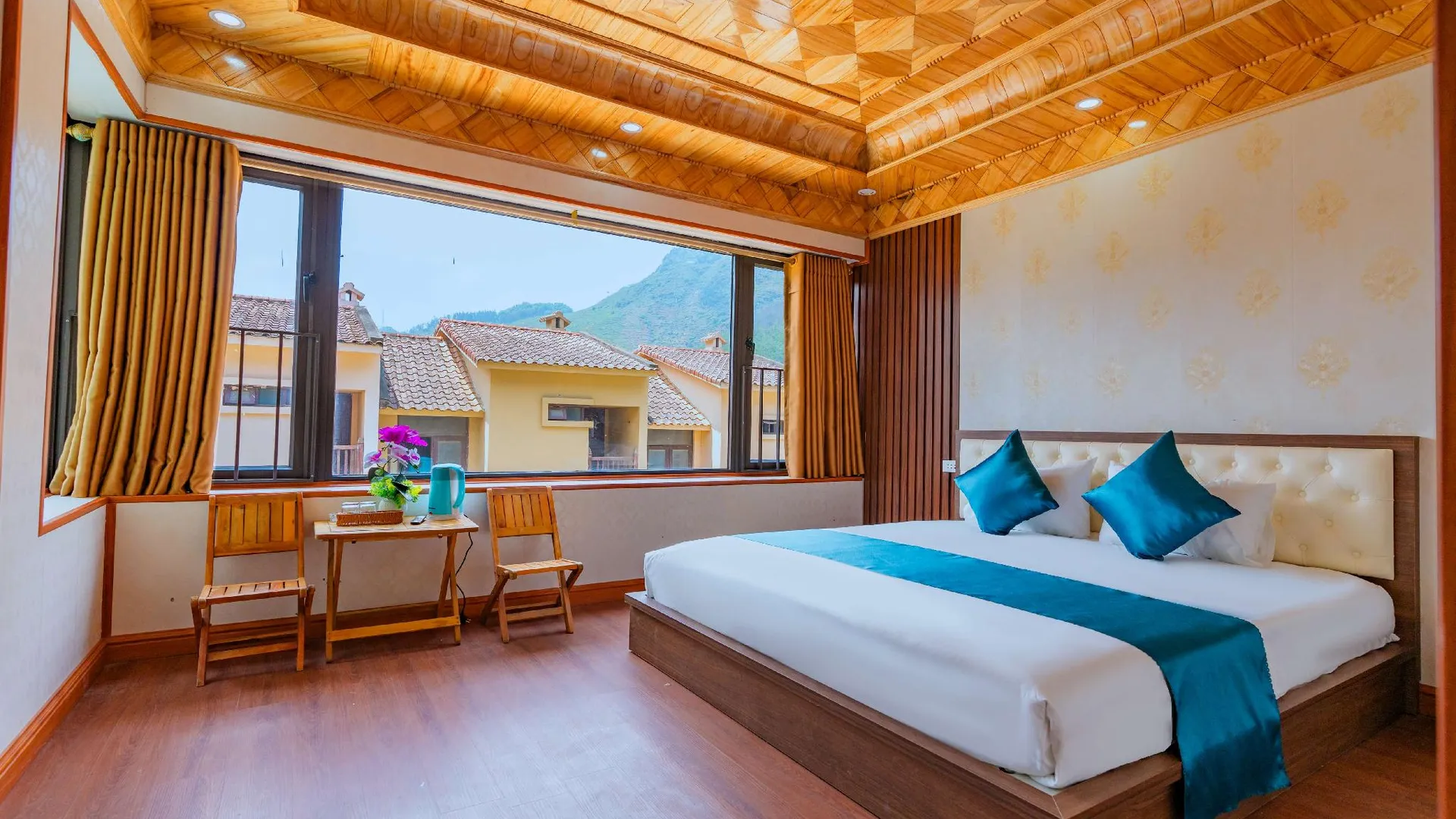 사파 언스 하우스 사파 - 오리지널 5베드룸 위드 마운틴뷰 4성급 게스트하우스 스위트룸