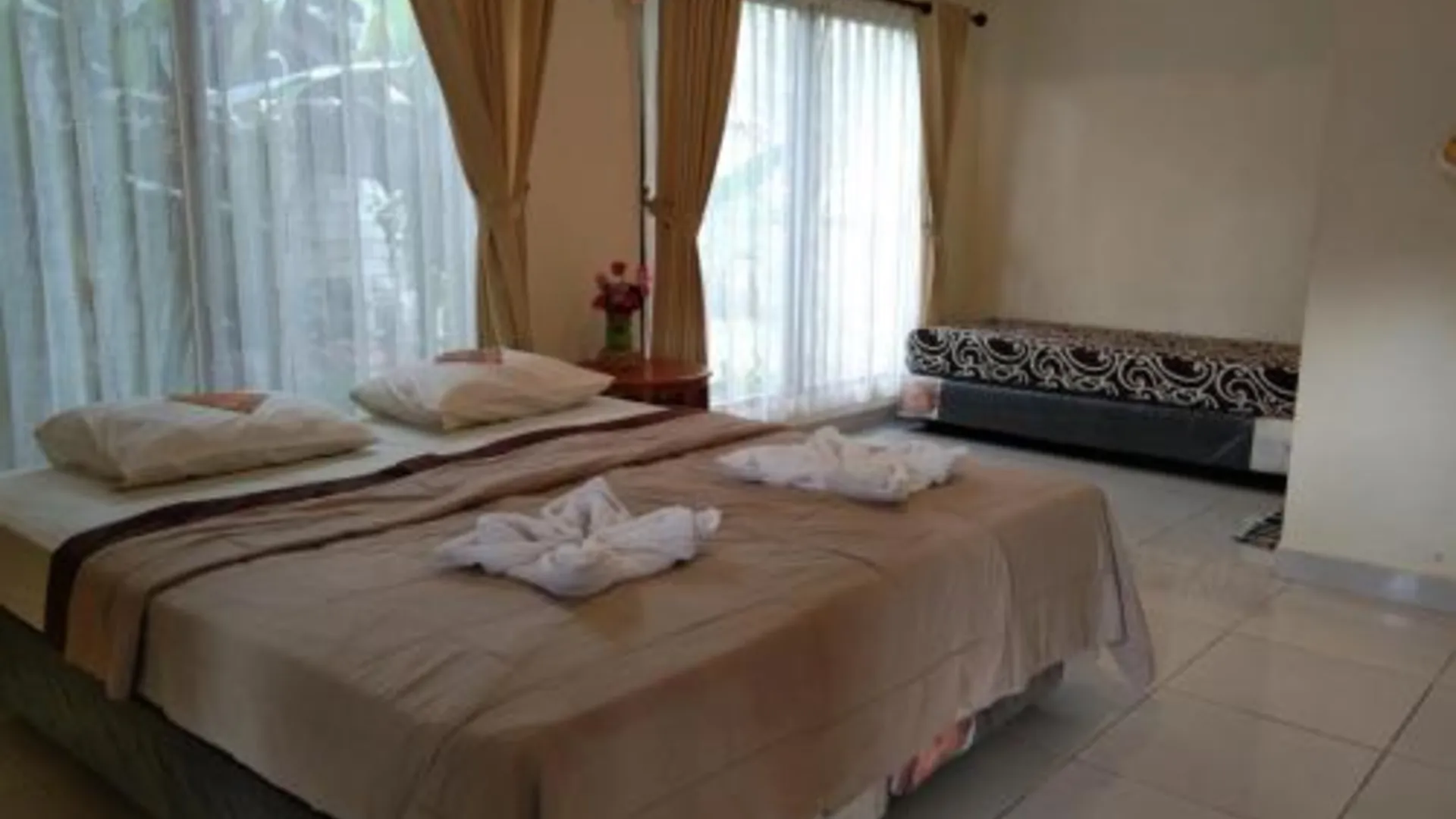 발리 SunWuKong Guest House 5성급 게스트하우스 레스토랑