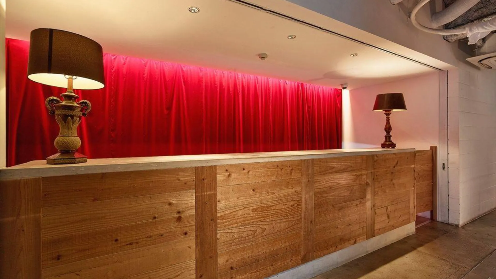 오사카 호텔 선플라자 2 1성급 호텔 객실