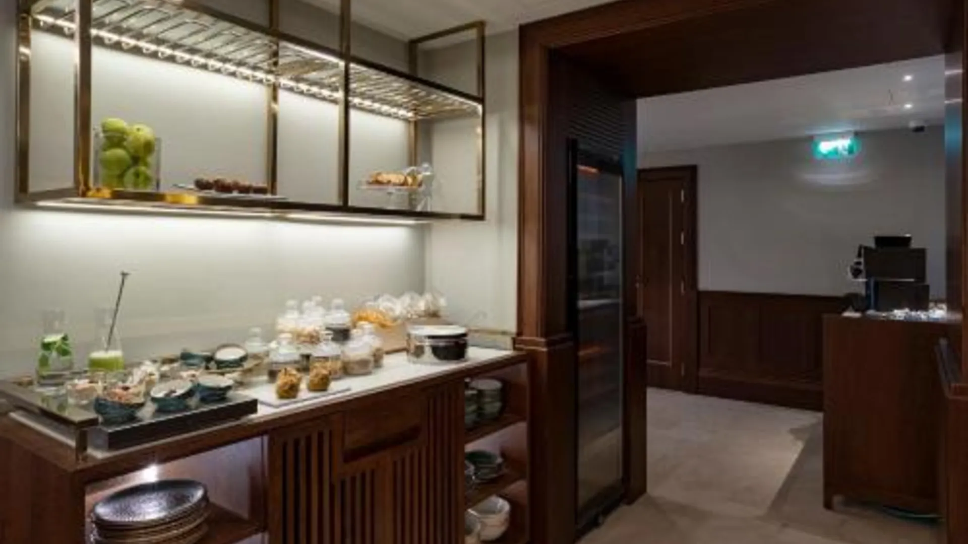 포르투 아이콘 두플로 히베이라 4성급 호텔 수영장