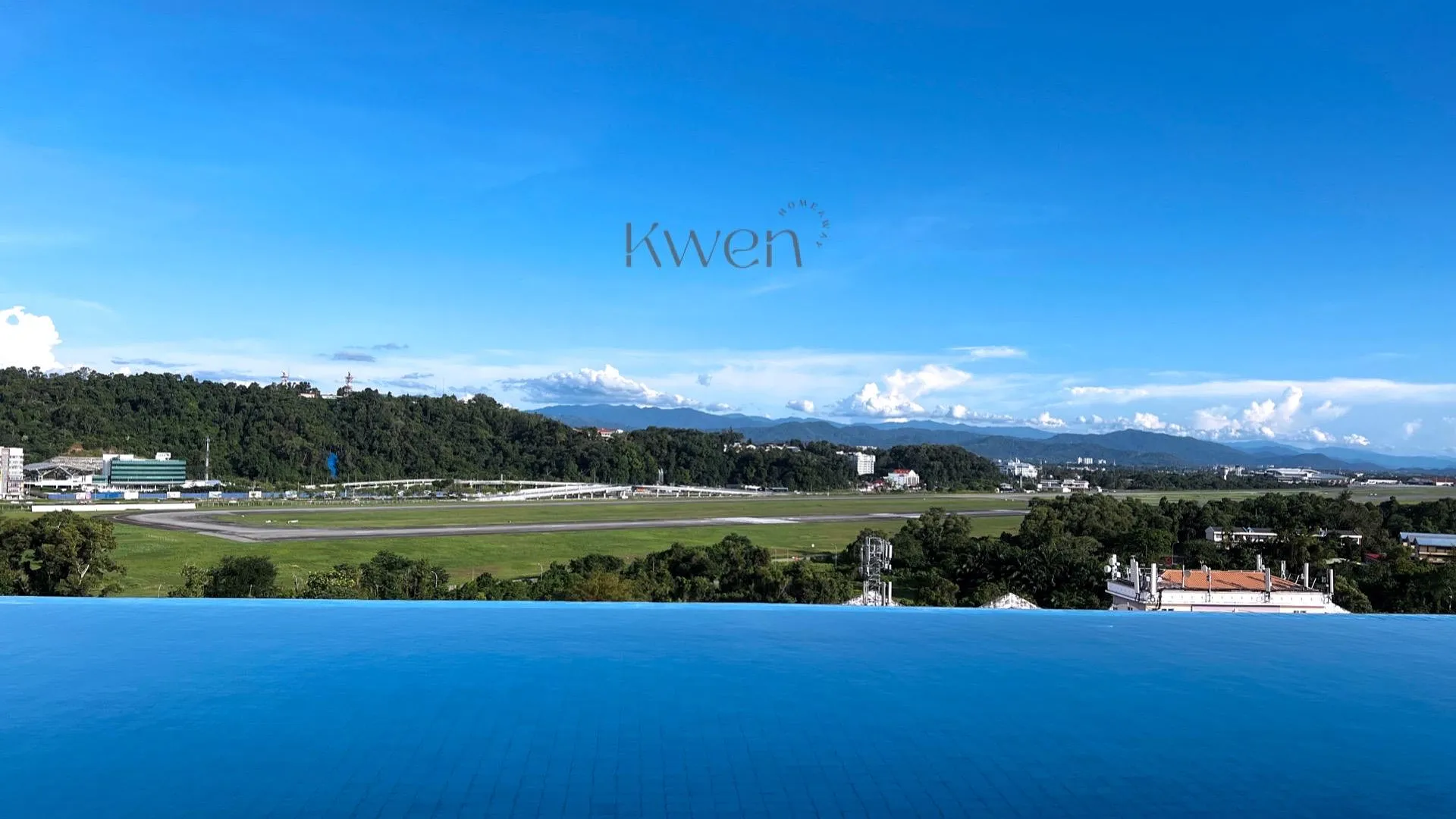 코타키나발루 탄중 아루의 아파트먼트 (94m², 침실 2개, 프라이빗 욕실 2개) 3성급 싱글룸 수영장