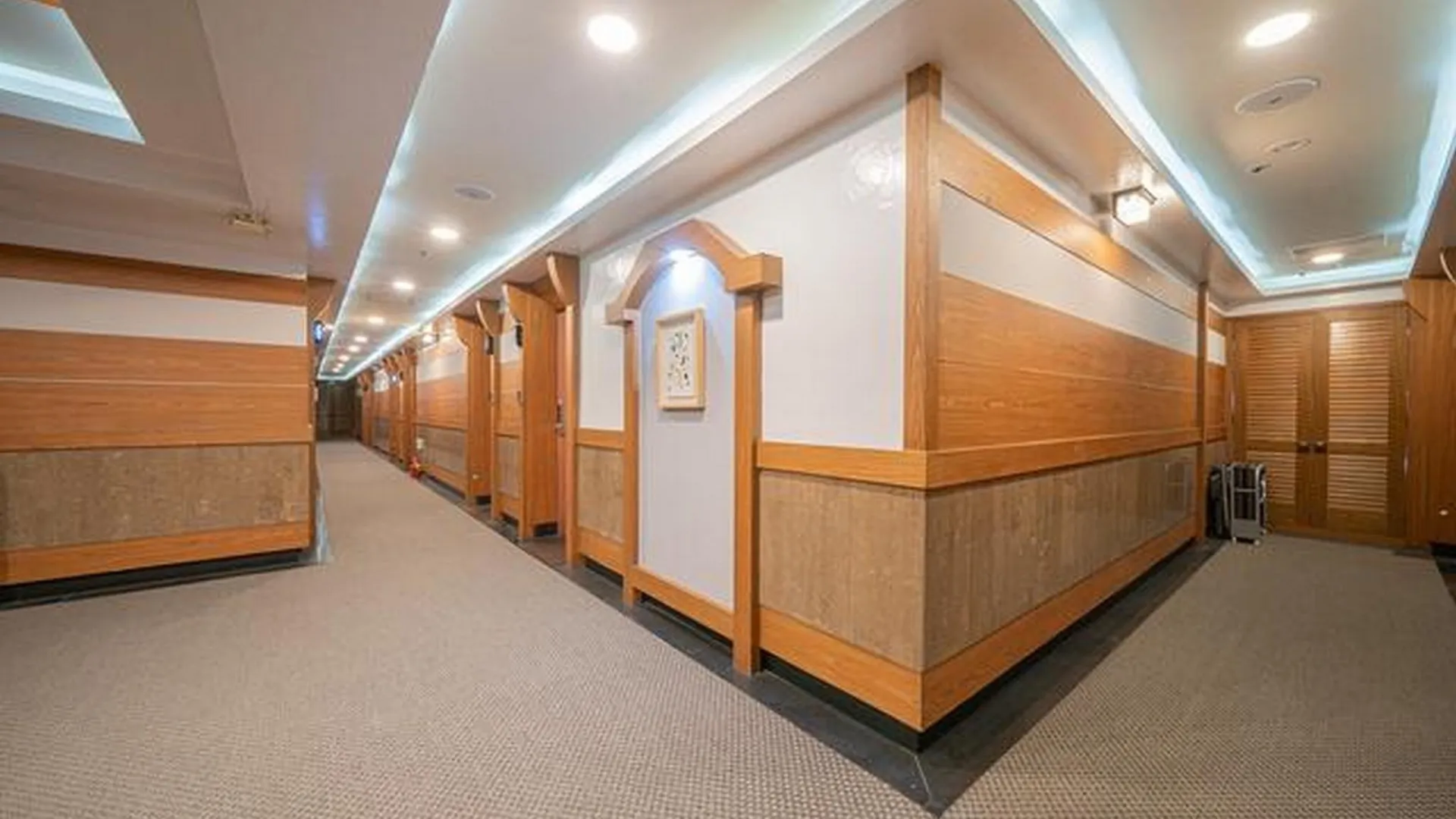 부산 부산 사상 르네상스 호텔 호텔 수영장