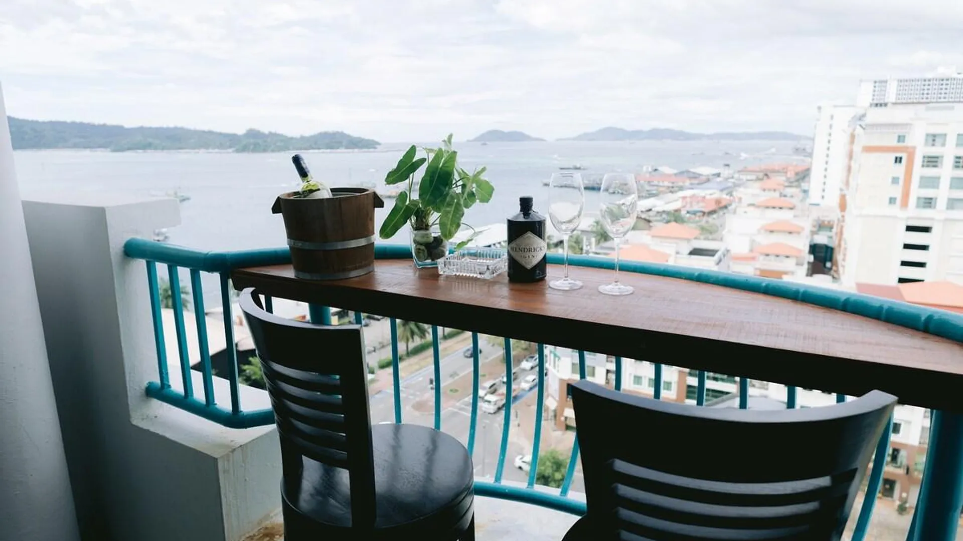 코타키나발루 시티 센터의 프라이빗 하우스 (2900m², 침실 5개, 프라이빗 욕실 3개) 4성급 싱글룸 전망