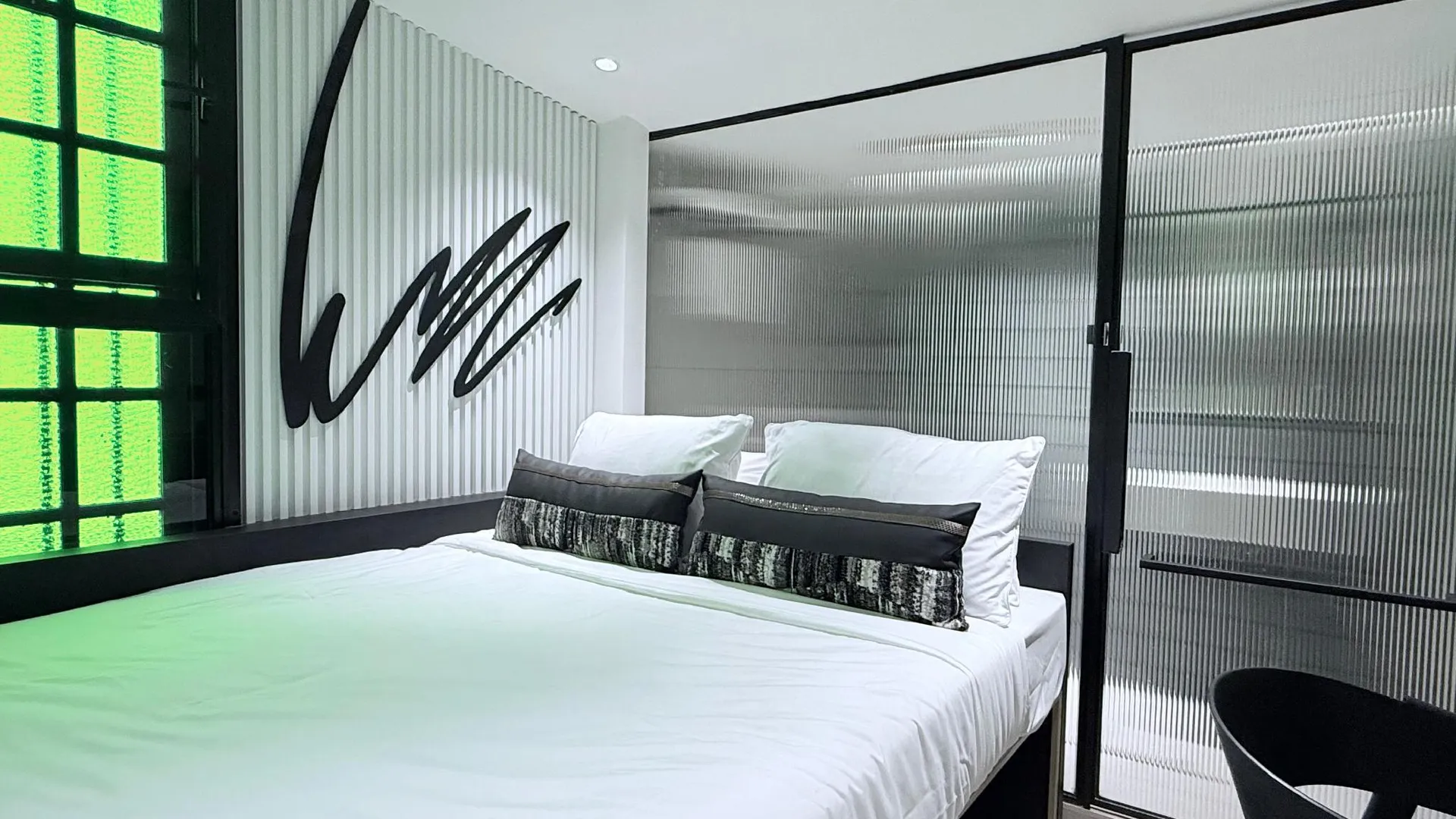 싱가포르 소셜 온 아우트람 4성급 호텔 스위트룸