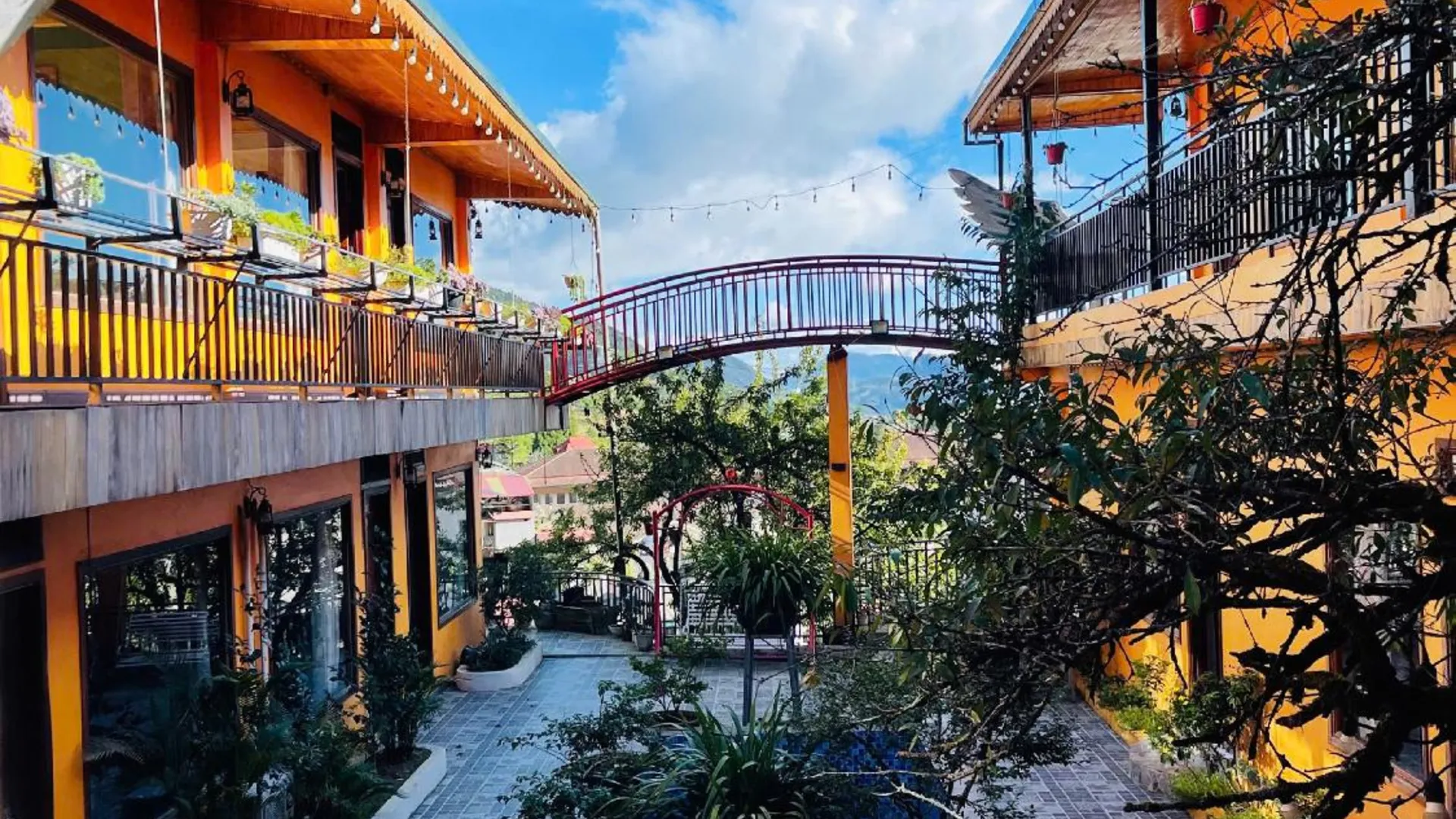 사파 앨리 하우스 사파 홈스테이 2성급 호텔 외관