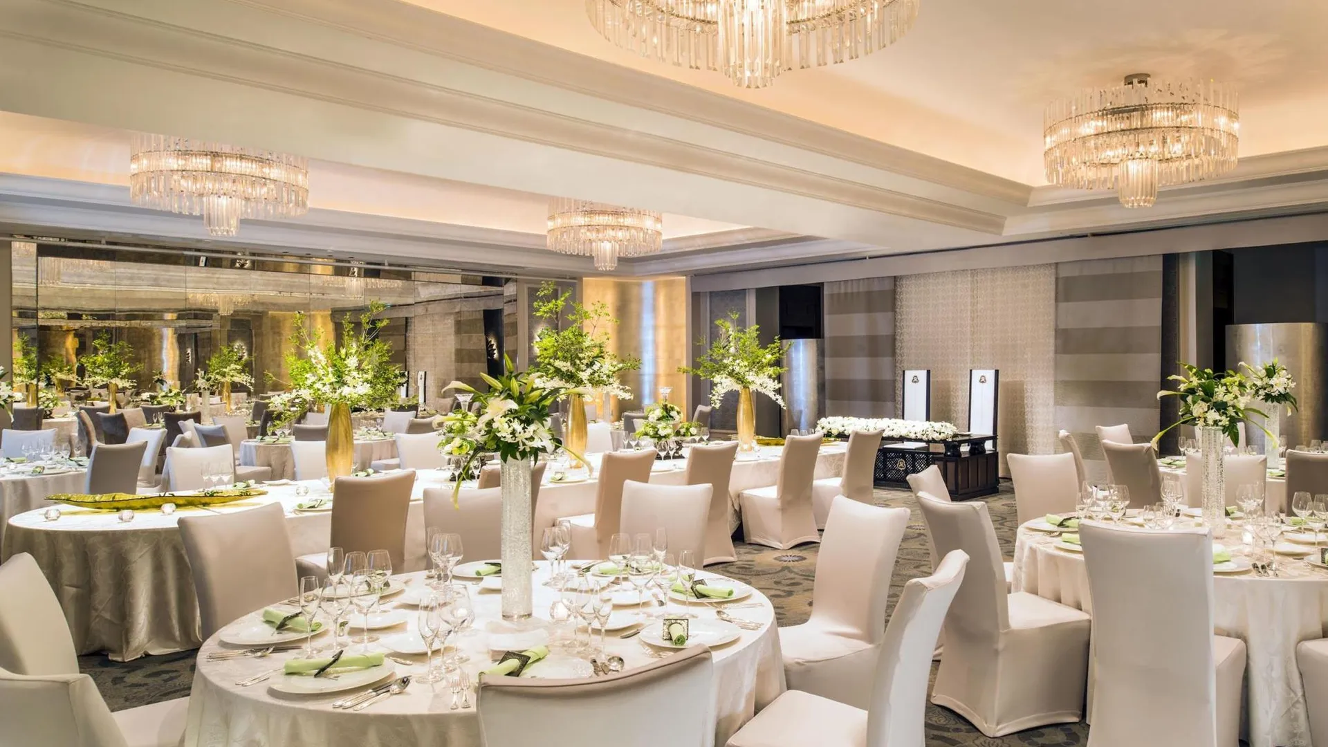 오사카 더 세인트 레지스 오사카 5성급 호텔 스위트룸