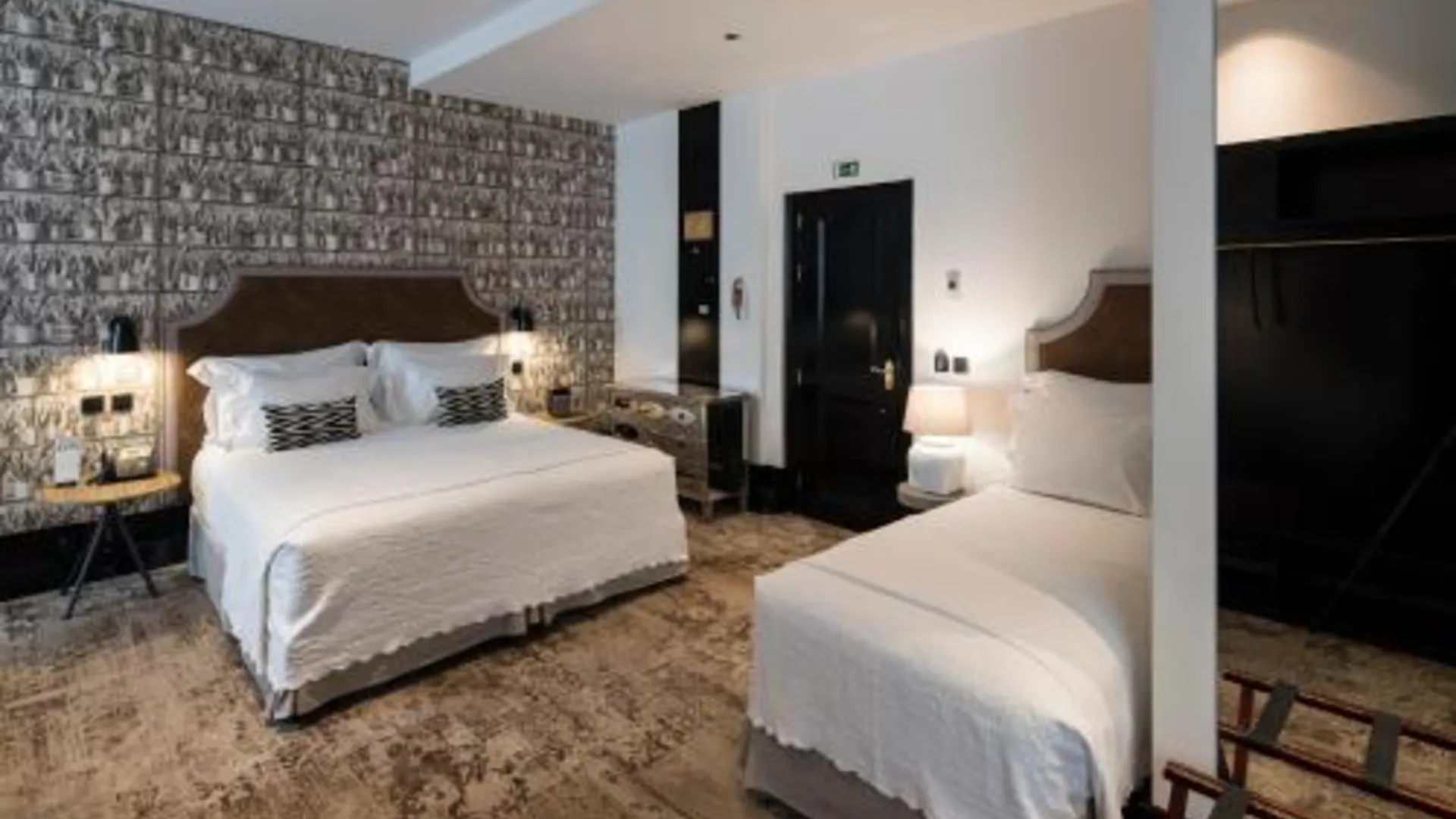 리스본 알마루사 바이사 치아도 4성급 호텔 전망