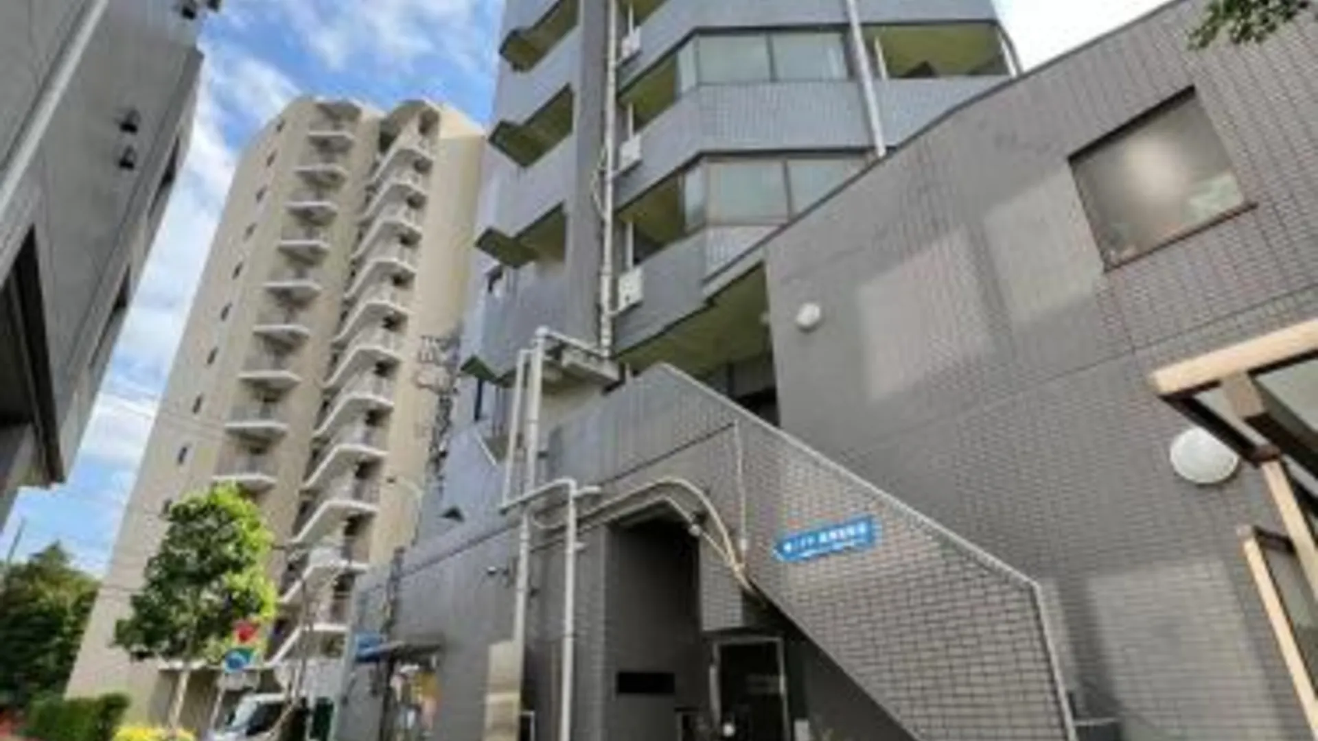 도쿄 / 동경 GM35新宿中心 超级商圈 交通枢纽 车站8分钟 最大3人 Shinjuku center 8 mins to ST 3P Maxs 直达新宿 涉谷 表参道 品川 池袋 上野 代代木 银座 原宿 3성급 싱글룸 로비