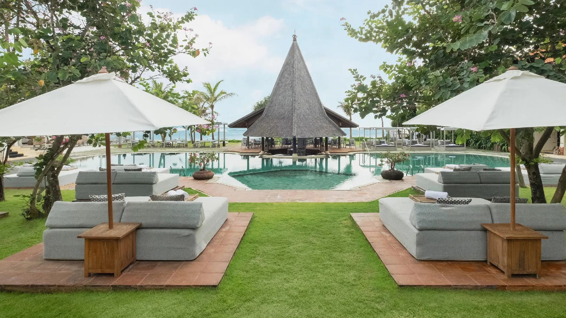 발리 사다라 리조트 5성급 호텔 객실