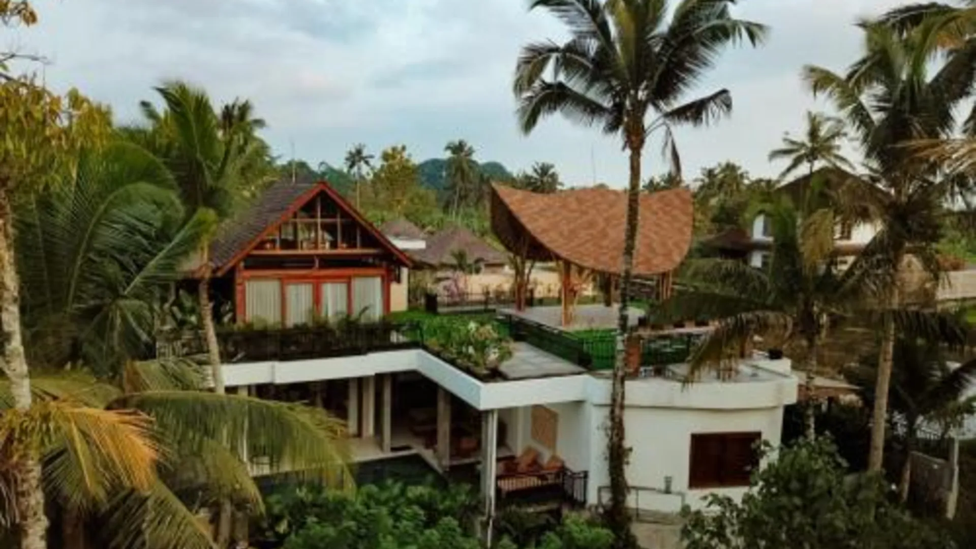 발리 알랑카라 빌라 앤 스파 우붓 바이 마하프라나 3성급 호텔 레스토랑