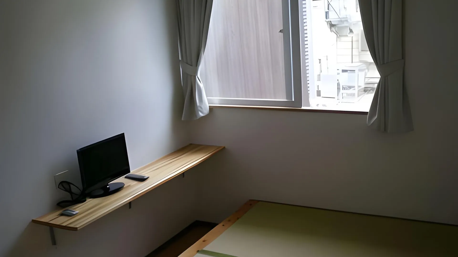 오키나와 본섬 켄 호스텔 1성급 호텔 스위트룸