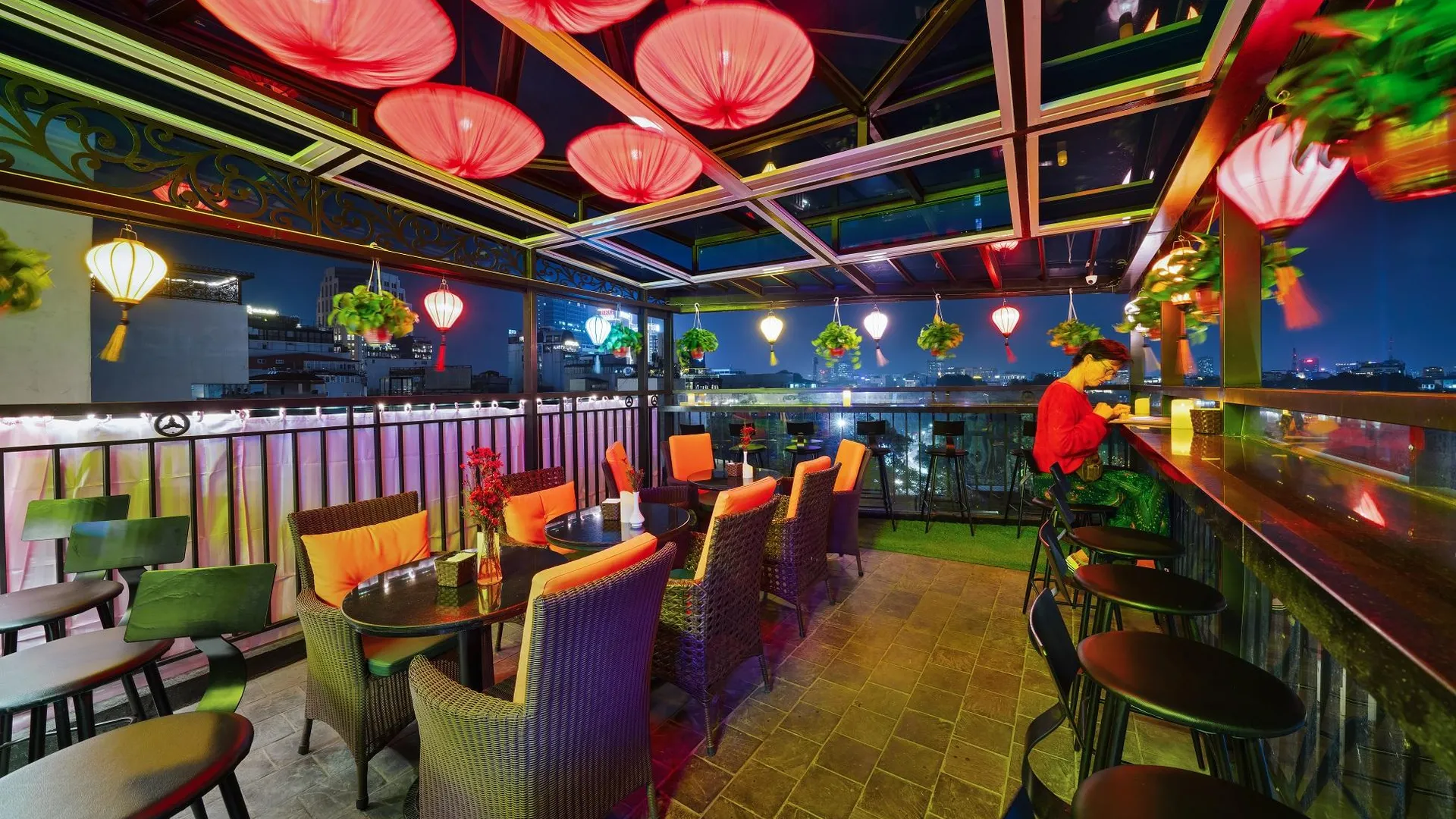 하노이 벨라 프리미어 호텔 앤 루프탑 스카이바 3성급 호텔 외관