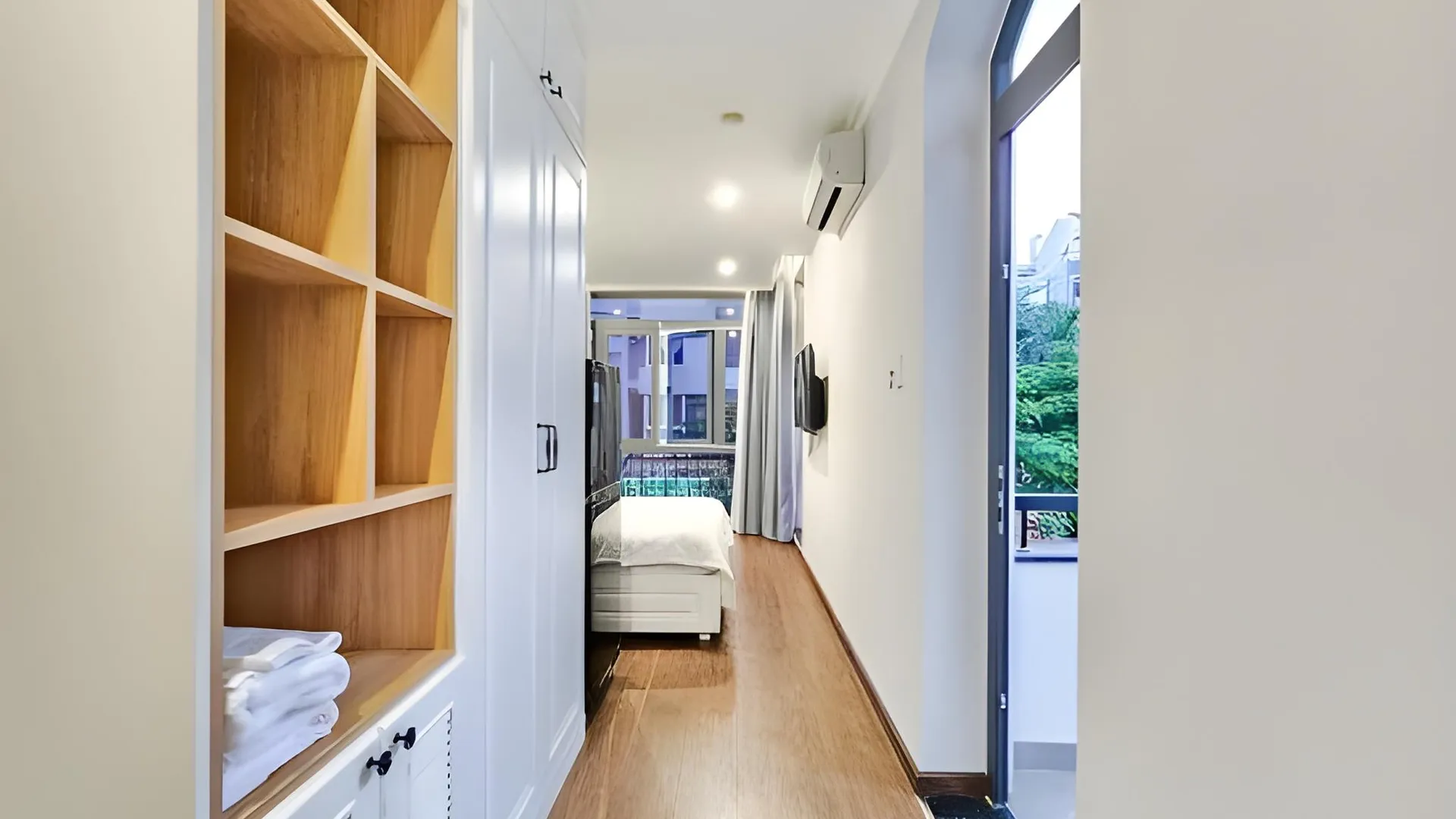 호치민 골든 선 호텔 아파트먼츠 4성급 게스트하우스 전망