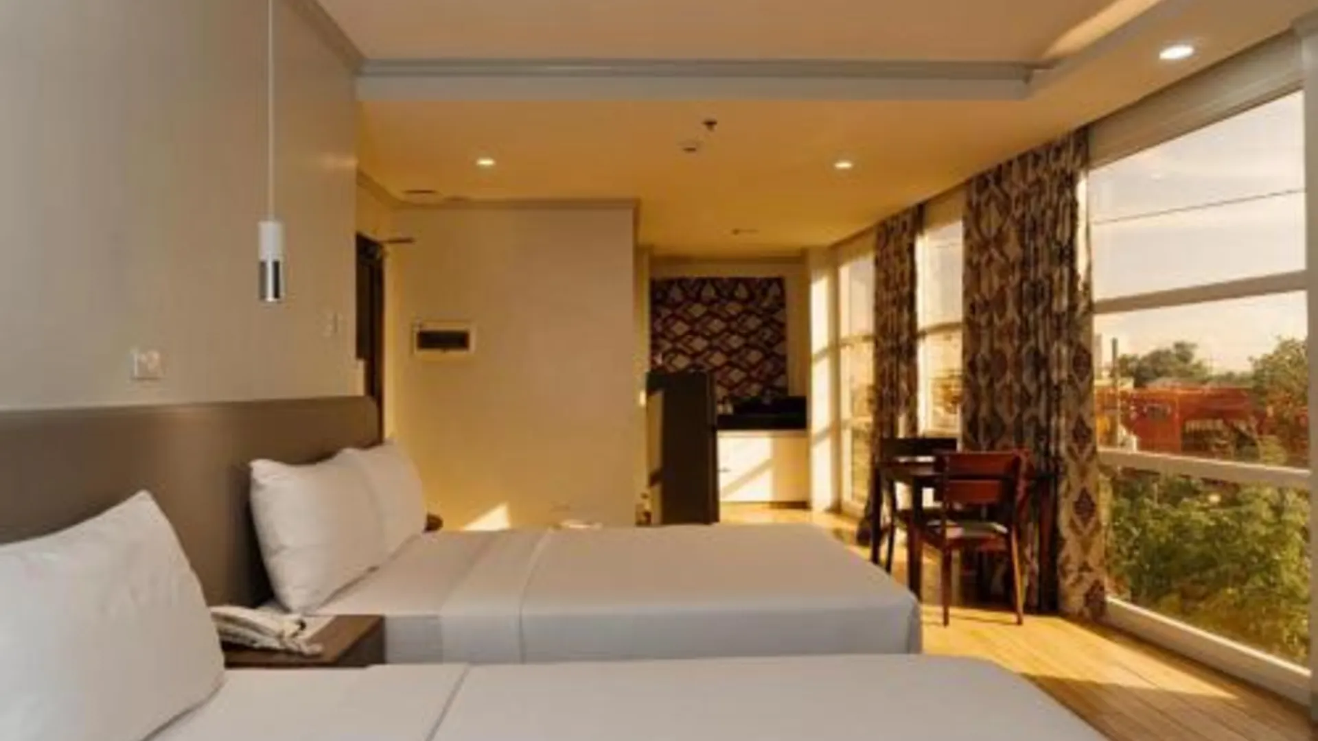 세부 매디슨 스위트 1성급 호텔 스위트룸