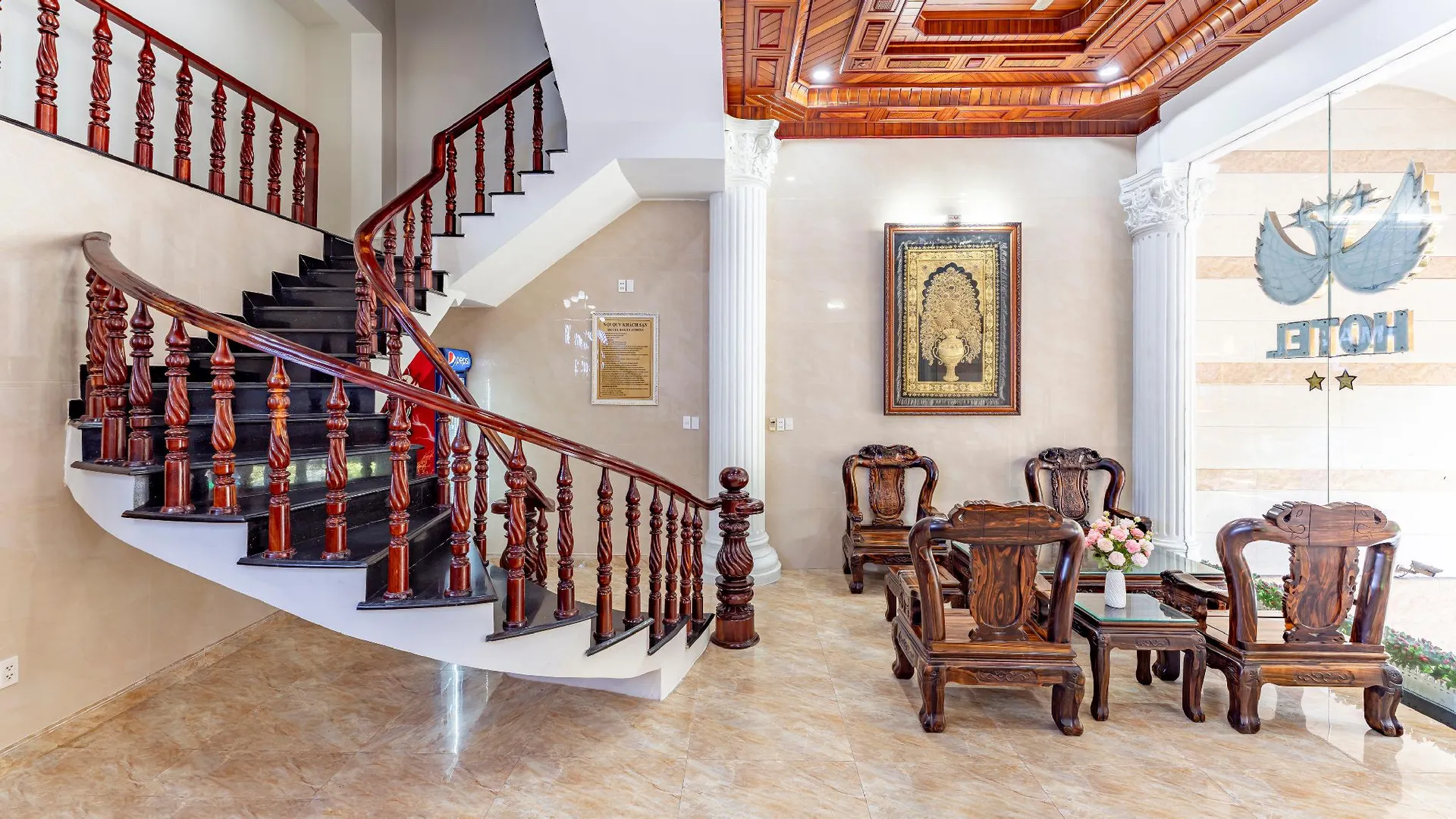 호치민 훙 마이애미 호텔 2성급 호텔 외관