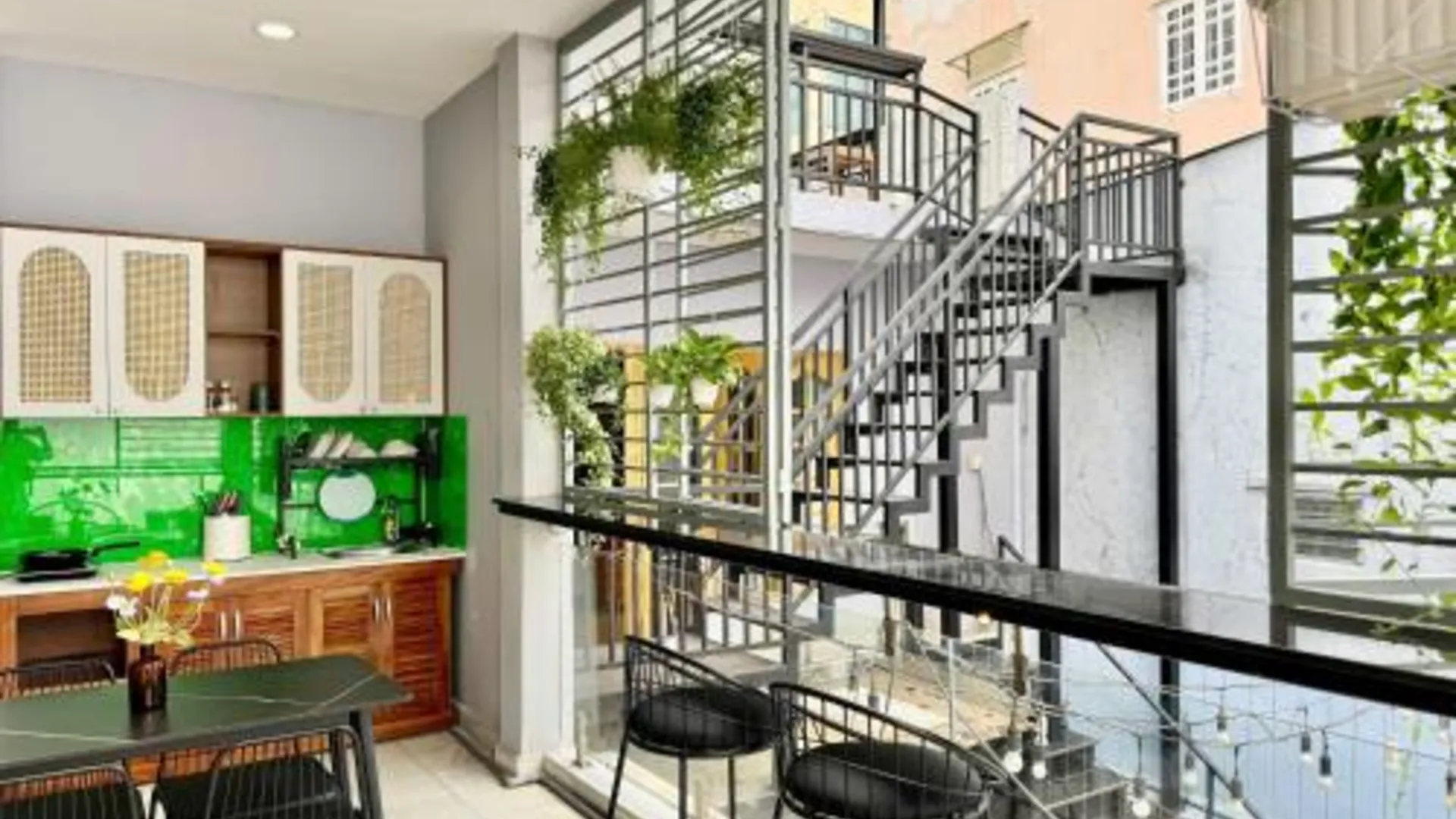 호치민 MQ 빌리지 - 홈스테이 디스트릭트 1 4성급 호텔 외관