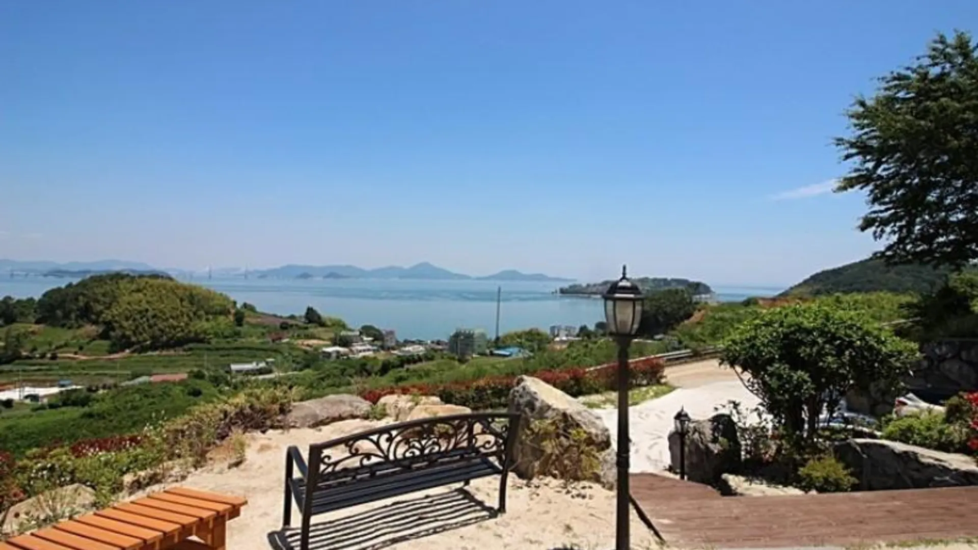 거제 거제도 매미성하늘정원펜션 2성급 게스트하우스 객실