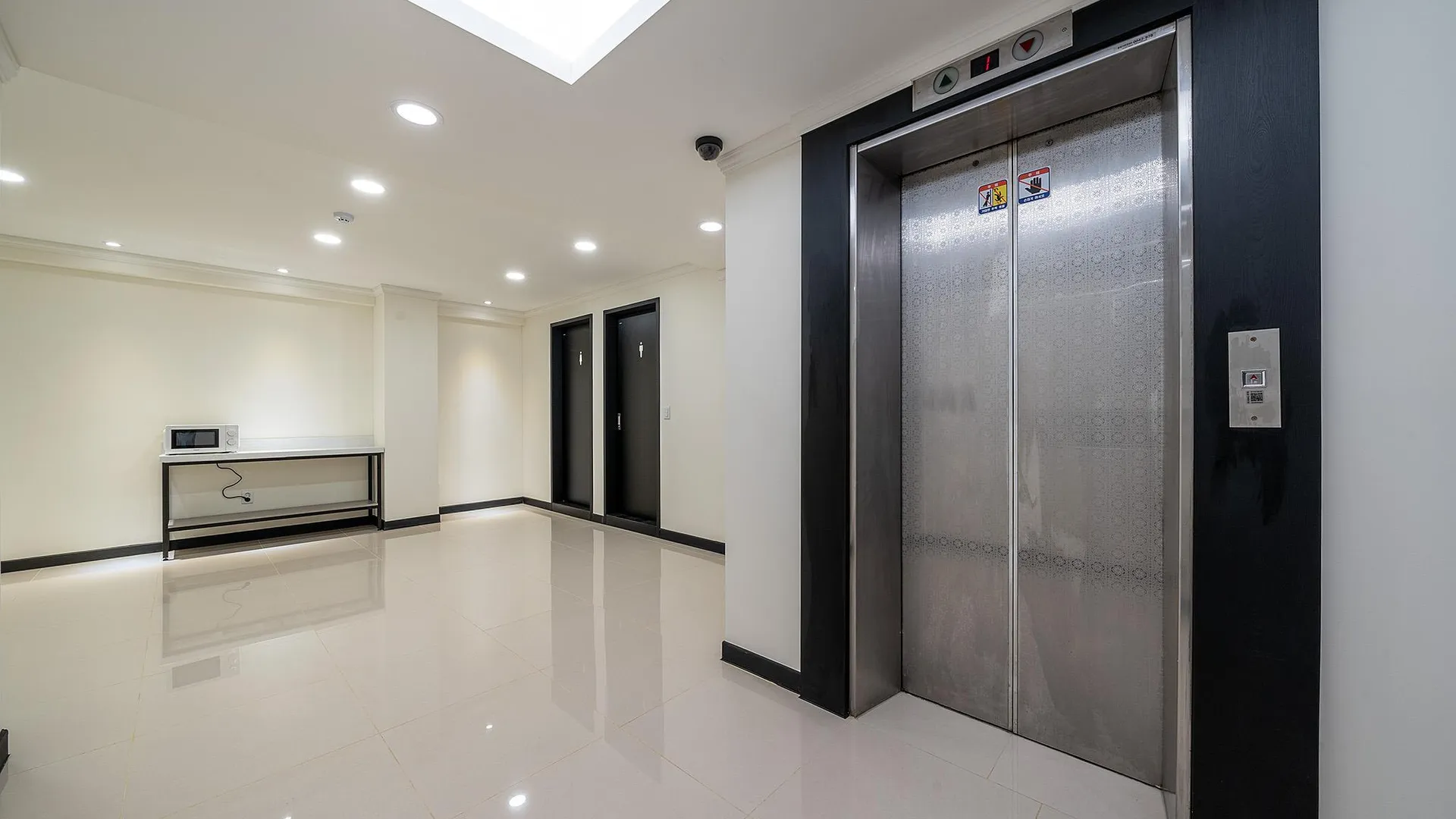 서울 신촌 호텔 서강스테이 2성급 호텔 수영장