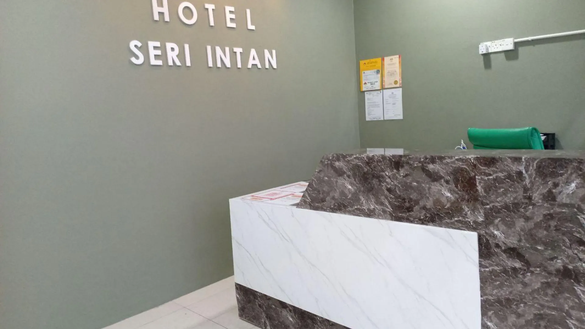 탐핀 호텔 세리 인탄 탐핀 3성급 호텔 객실