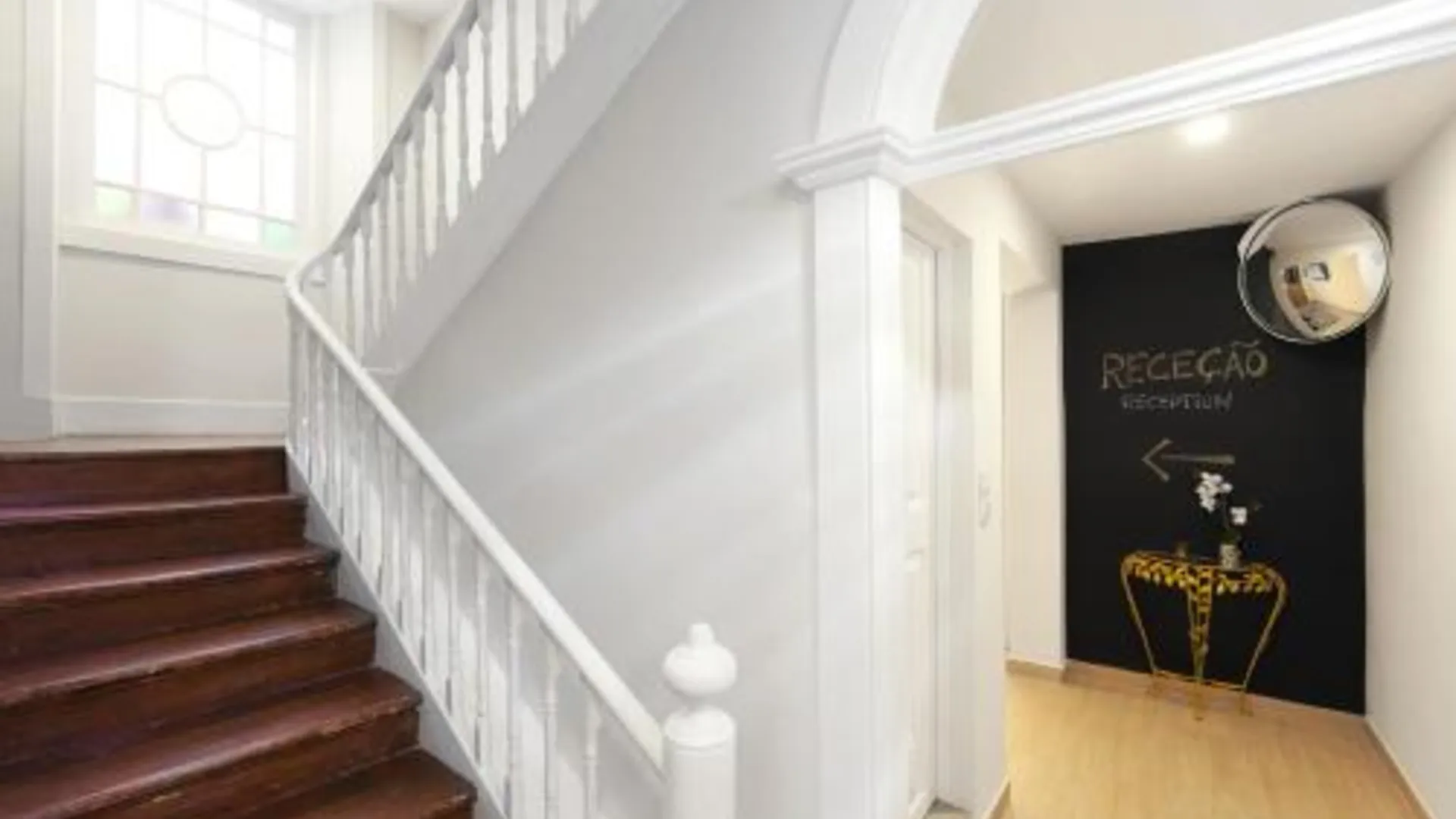 아베이루 Urban City 호텔 외관