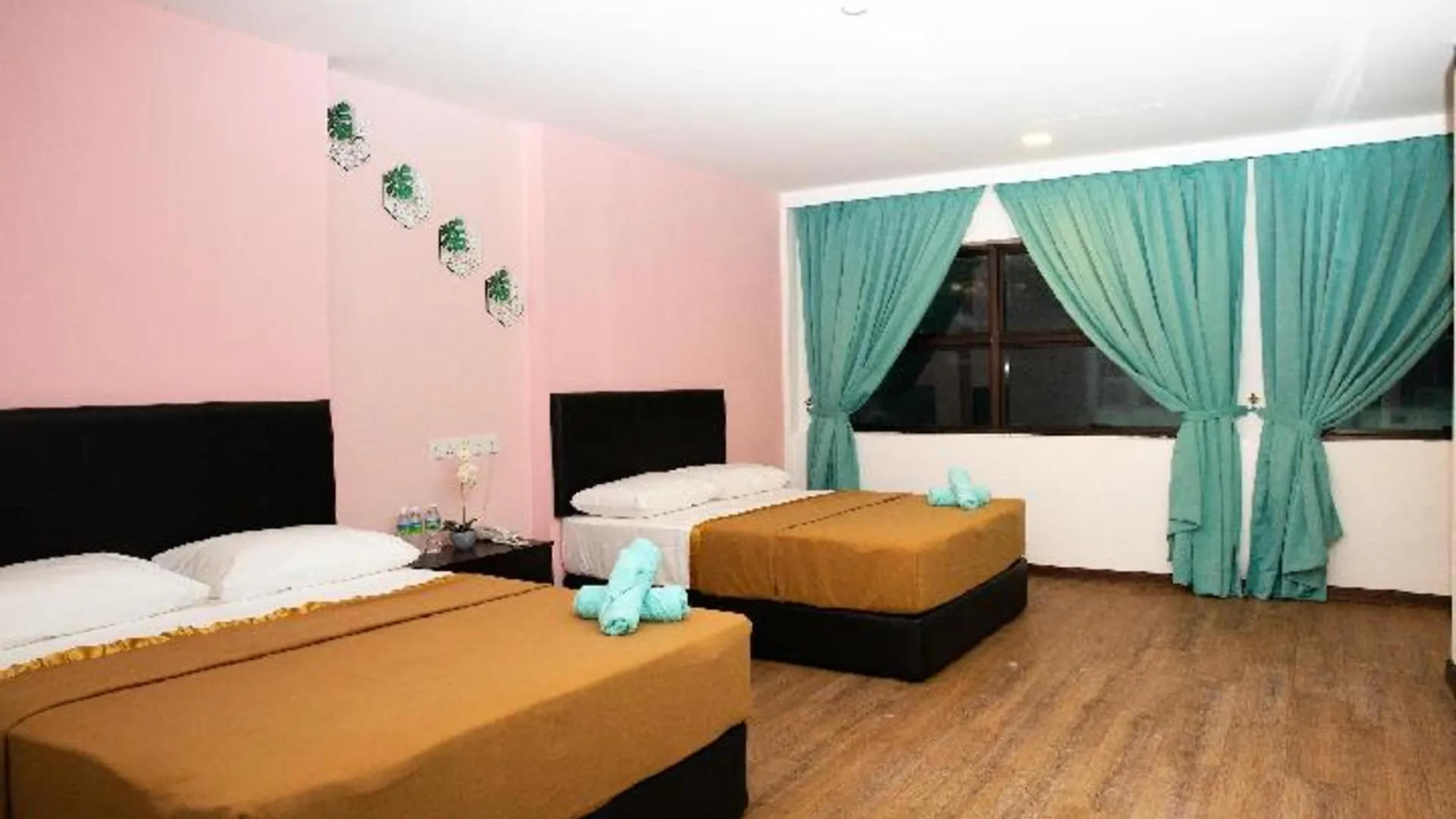 이포 벨모리스 그린타운 호텔 2성급 호텔 수영장