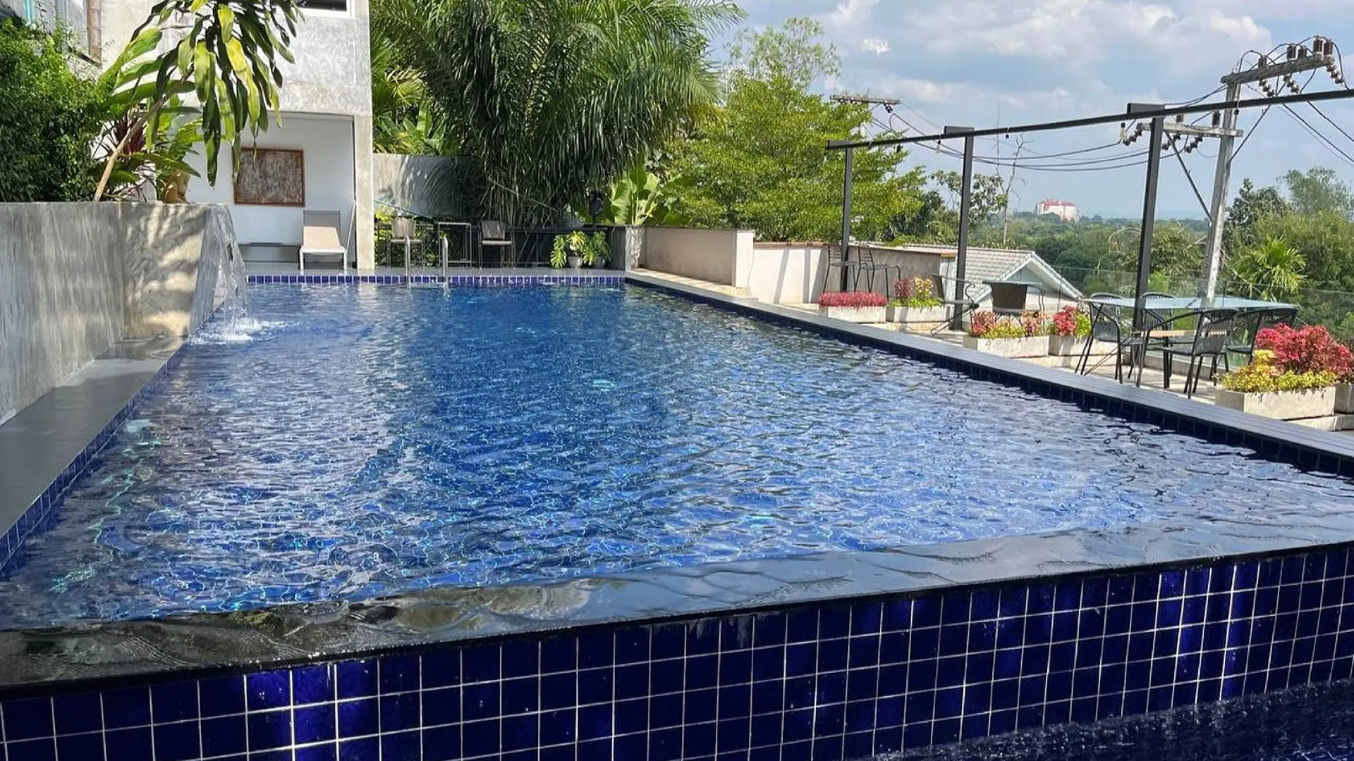 치앙라이 탄야 반 본 도이 4성급 호텔 부대시설