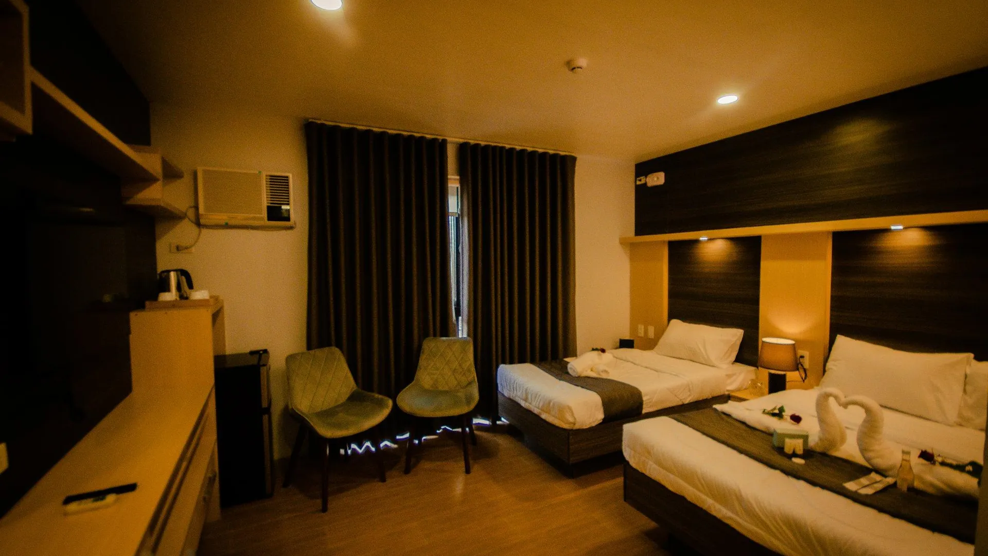 세부 루딜스 플레이스 호텔 앤 도미토리 5성급 호텔 객실