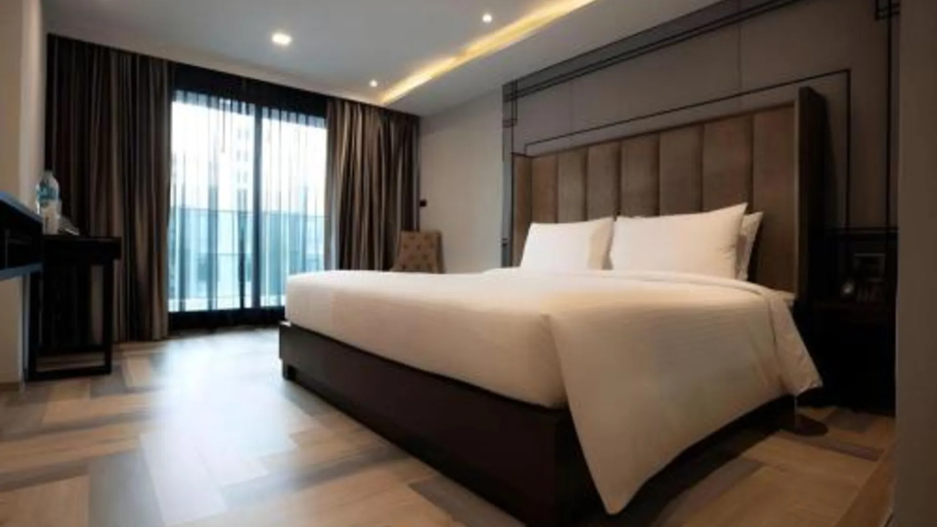 방콕 퍼스트 프라이드 호텔 방콕 3성급 호텔 전망