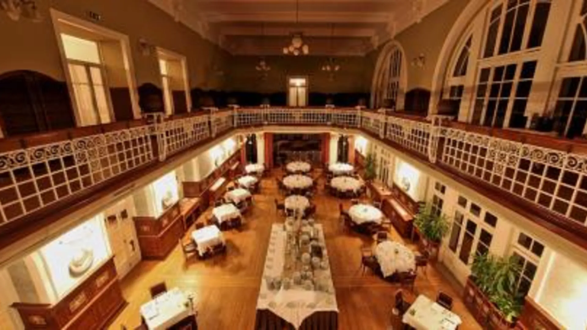 아나디아 쿠리아 팰리스, 호텔 스파 앤 골프 4성급 호텔 부대시설