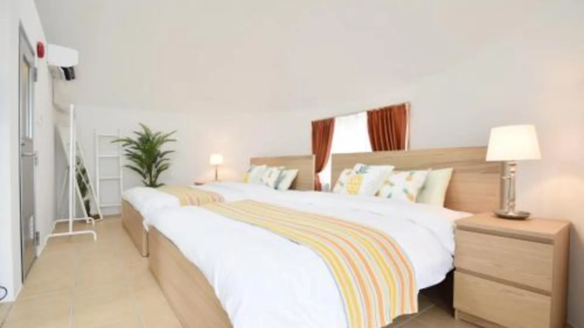 오키나와 본섬 うるまドーム沖縄 Mercury2 & Venus3 3성급 게스트하우스 스위트룸