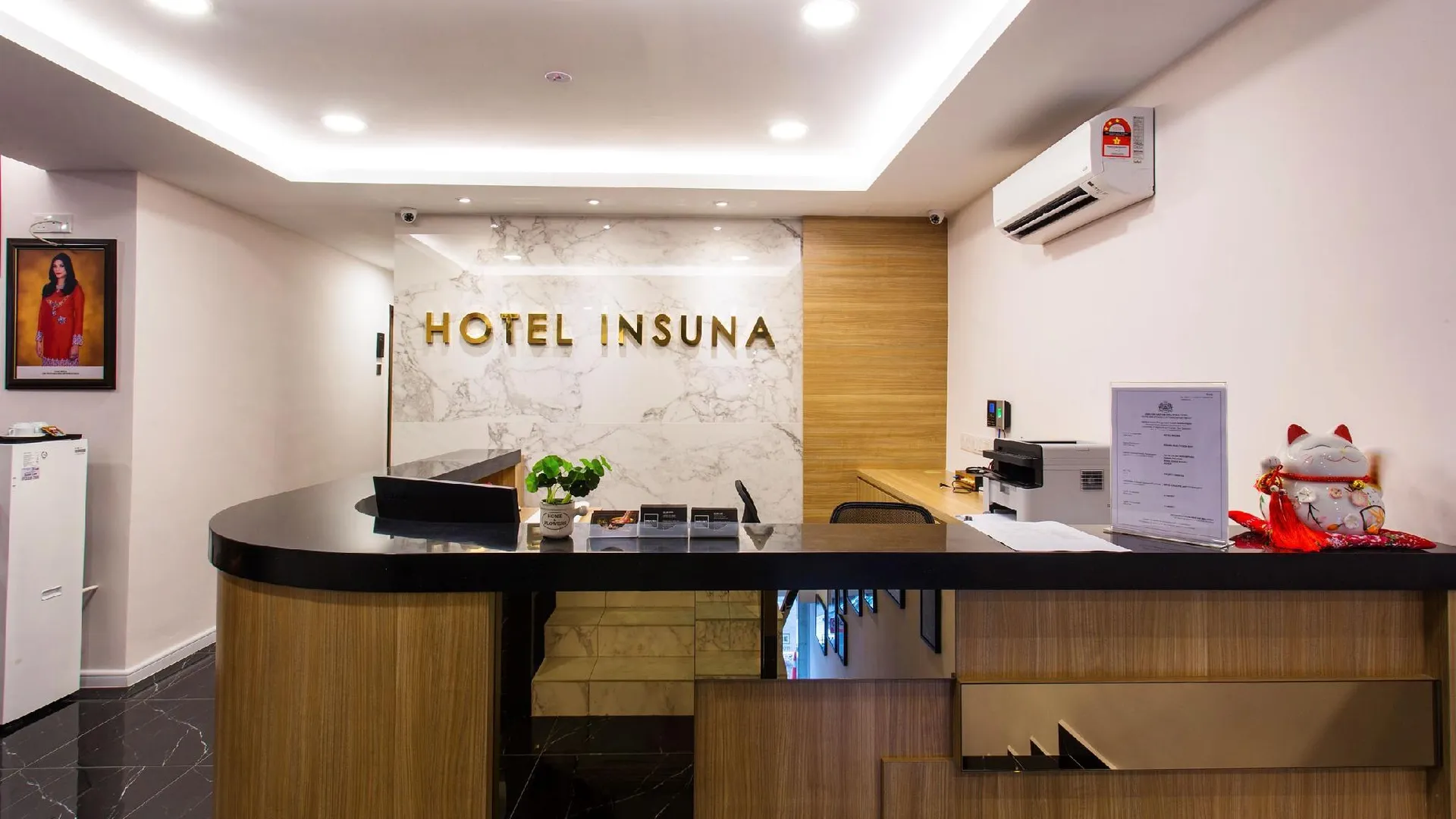 조호바루 / 조호르바루 호텔 인수나 2성급 호텔 외관