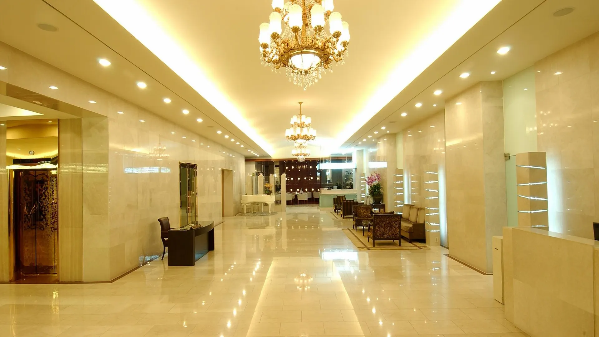 서울 프레지던트 호텔 4성급 호텔 로비