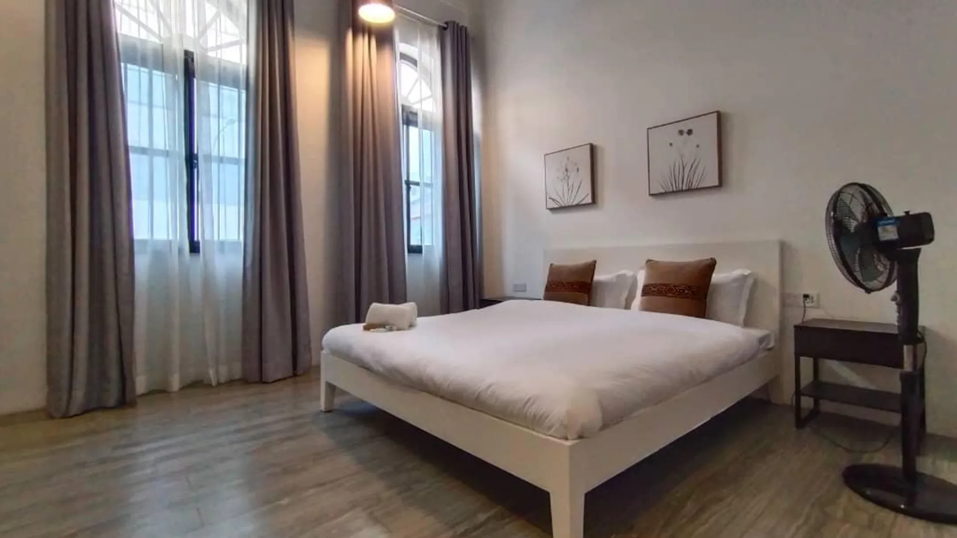 이포 캄풍 자와의 프라이빗 하우스 (988m², 침실 3개, 프라이빗 욕실 2개) 2성급 게스트하우스 객실