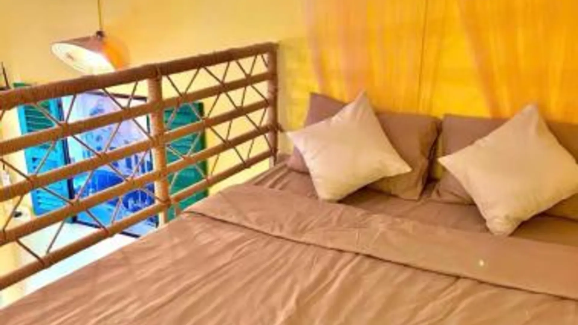 호치민 NEAR Ben Thanh Market - 2Beds Vintage Duplex 1성급 싱글룸 객실