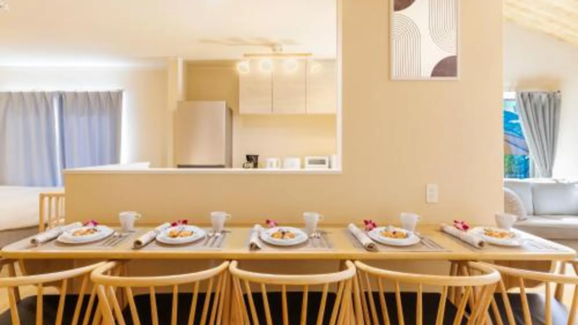 오키나와 본섬 우삼바루의 빌라 (m², 침실 3개, 프라이빗 욕실 1개) 4성급 게스트하우스 로비