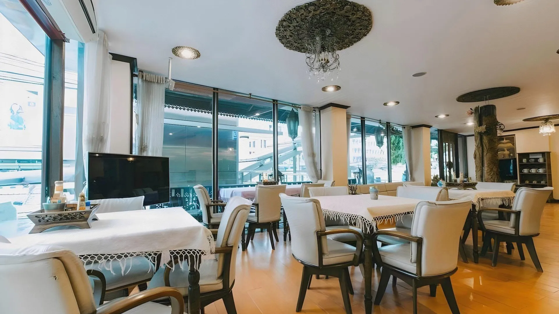 방콕 SK 부티크 마하나콘 호텔 3성급 호텔 외관