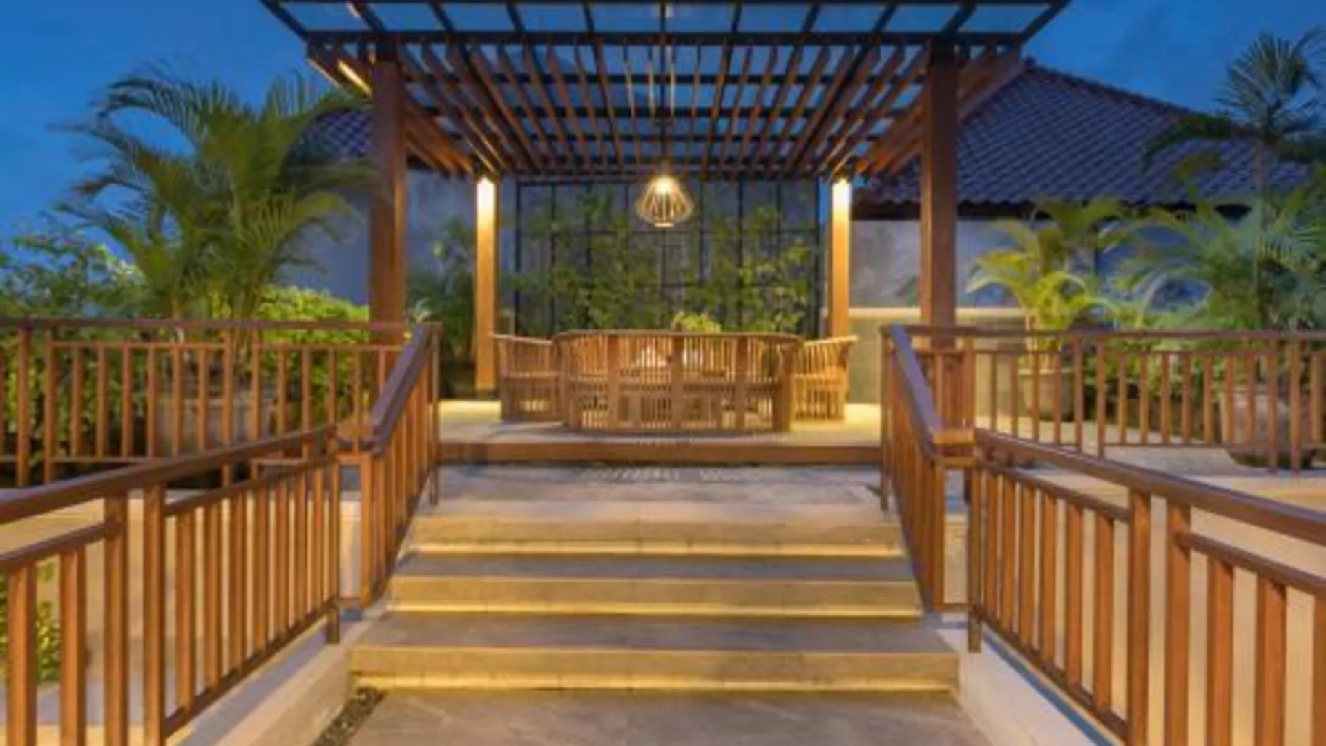 발리 짱구의 빌라 (365m², 침실 3개, 프라이빗 욕실 4개) 5성급 게스트하우스 외관