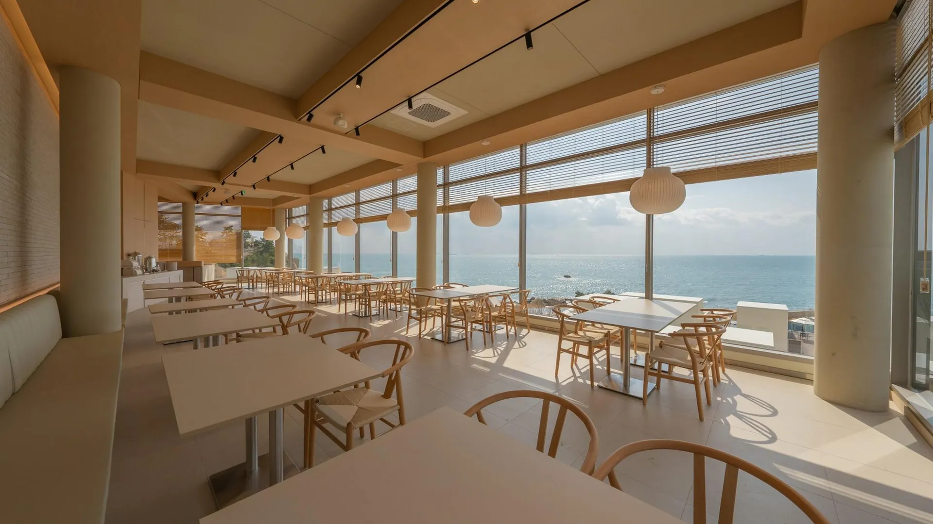 울산 오션 블리스 울산   4성급 호텔 레스토랑