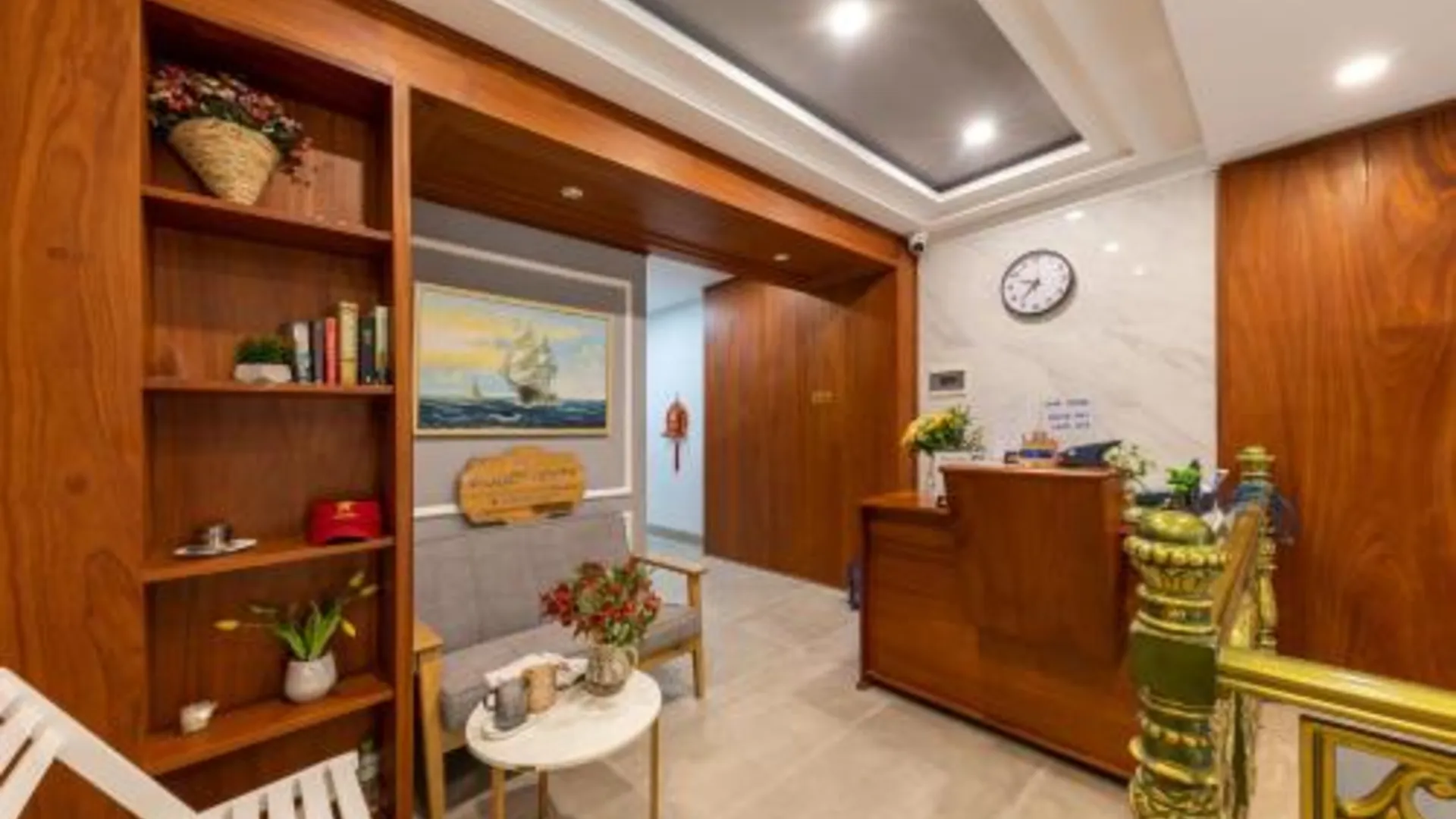 호치민 우디 하우스 사이공 센터 호텔 외관