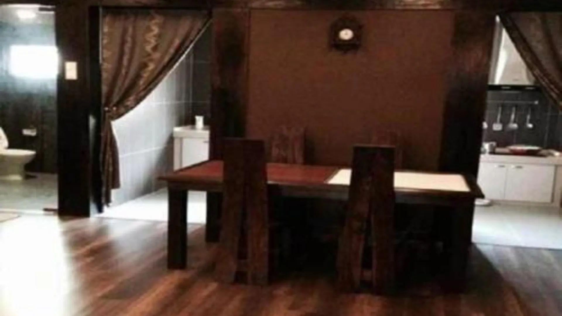 이포 Miracle Suite 4성급 게스트하우스 레스토랑