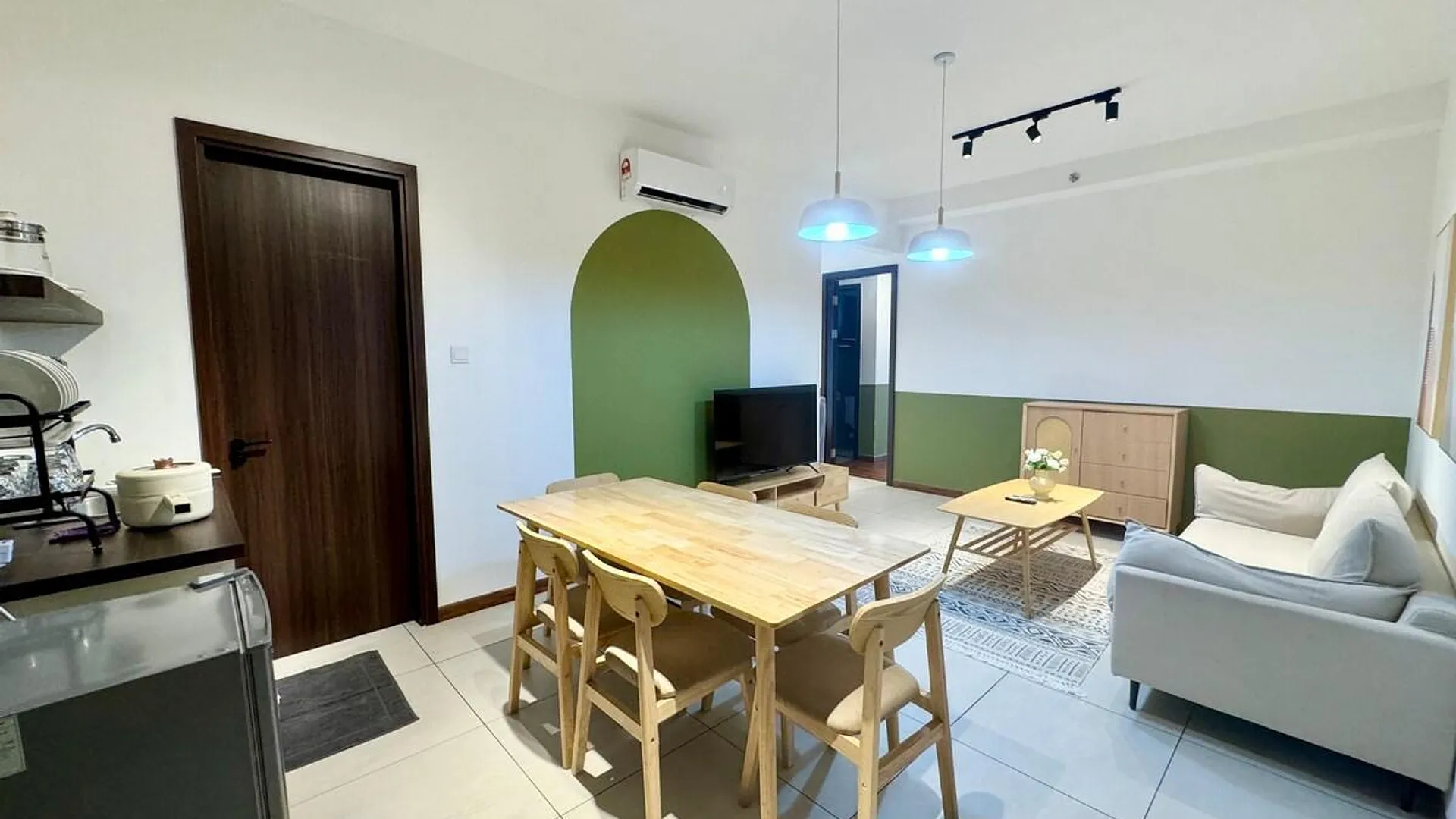 코타키나발루 크파얀의 아파트먼트 (m², 침실 2개, 프라이빗 욕실 2개) 2성급 게스트하우스 레스토랑