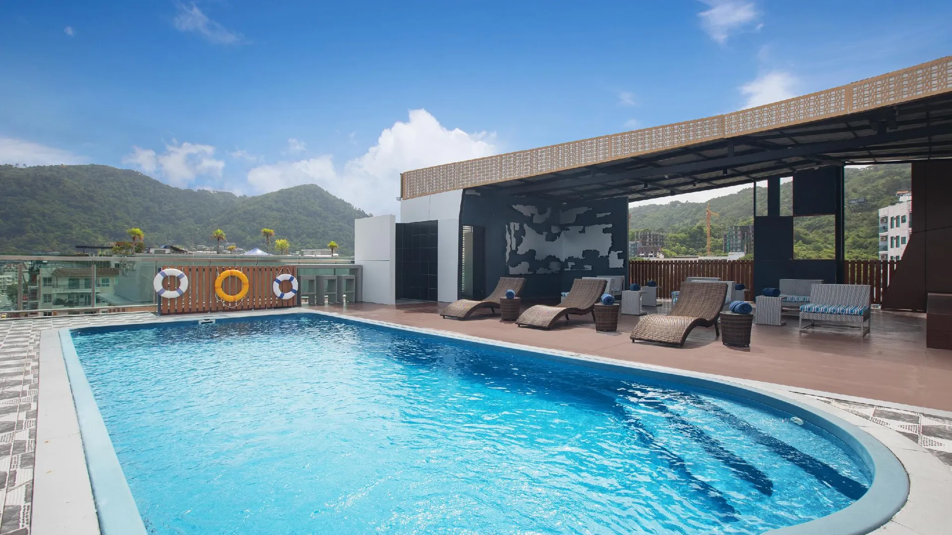 푸켓 아스피라 센트럴 파통 4성급 호텔 객실