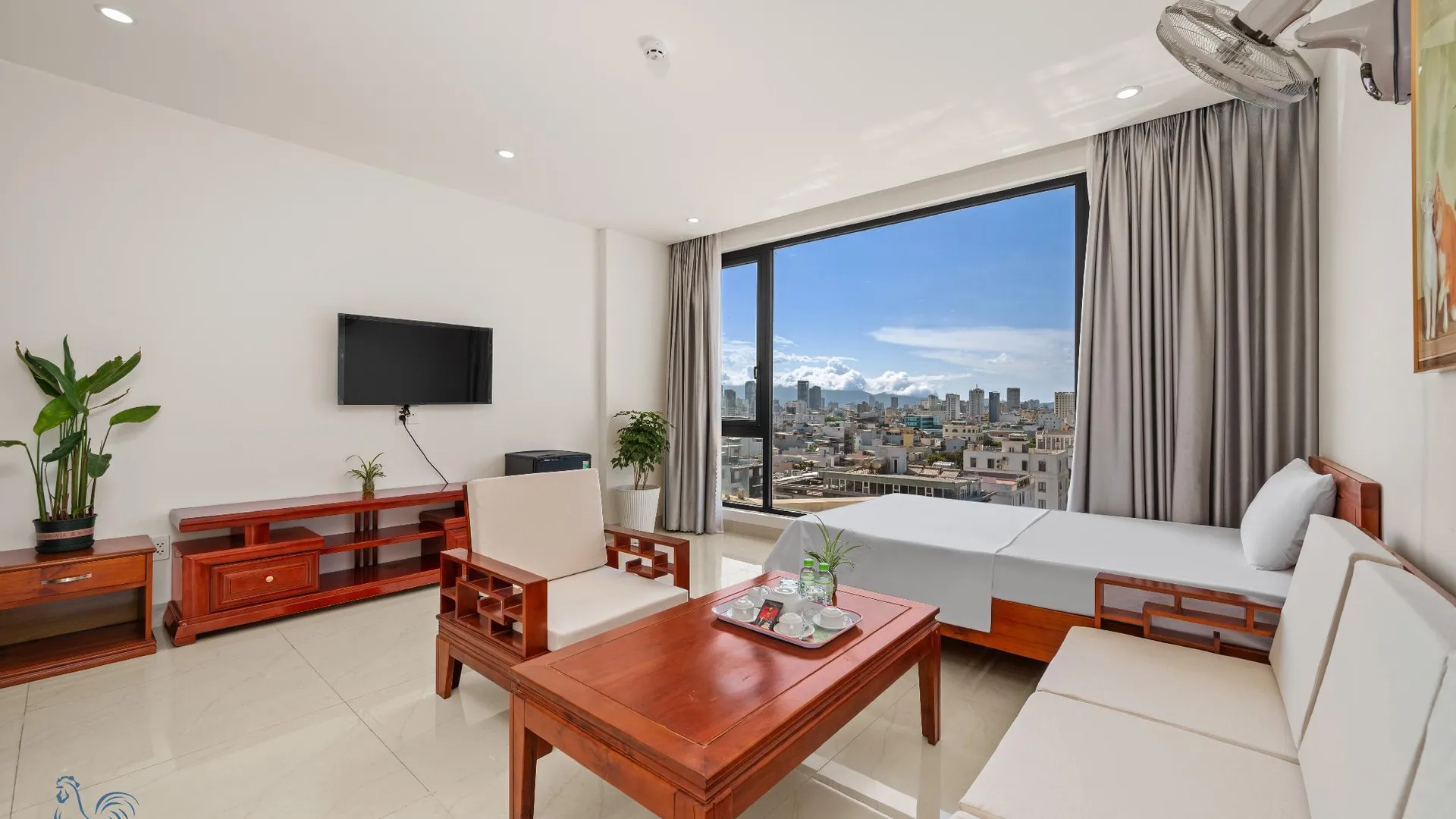 다낭 코코리코 다낭 비치 호텔 4성급 호텔 스위트룸